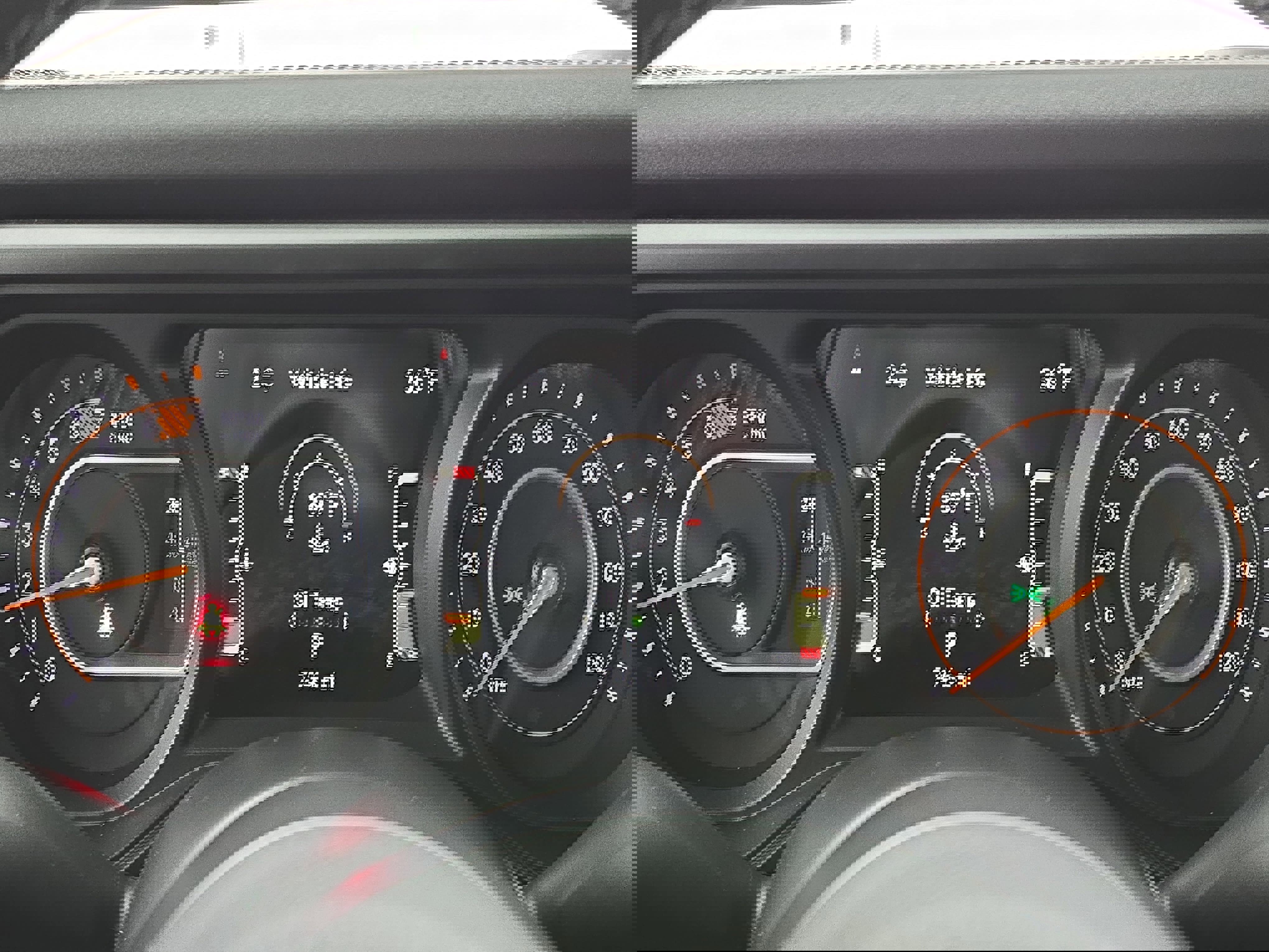 Used 2025 Jeep Wrangler Rubicon image 18