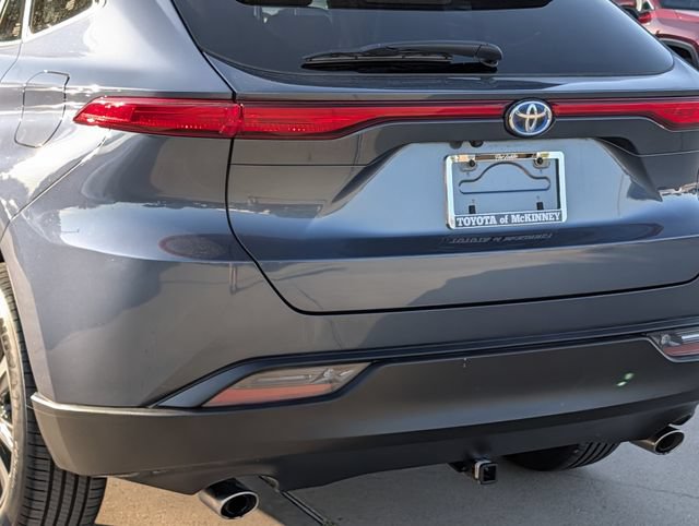 Certified 2023 Toyota Venza LE AWD/4WD image 8