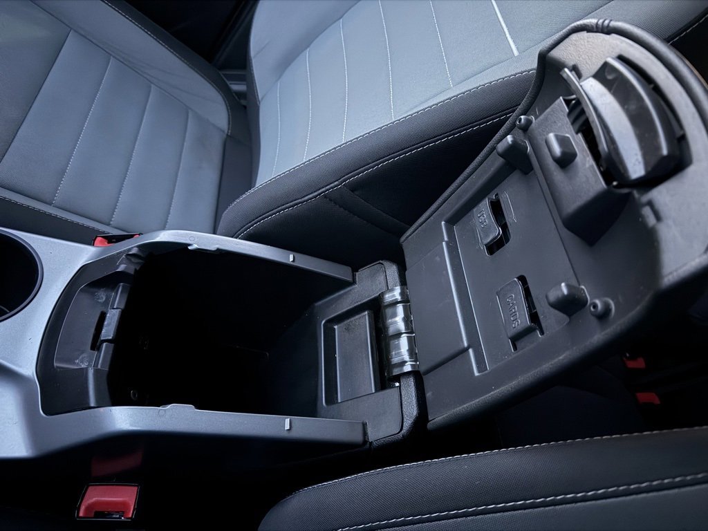 Used 2015 Ford Escape SE image 50