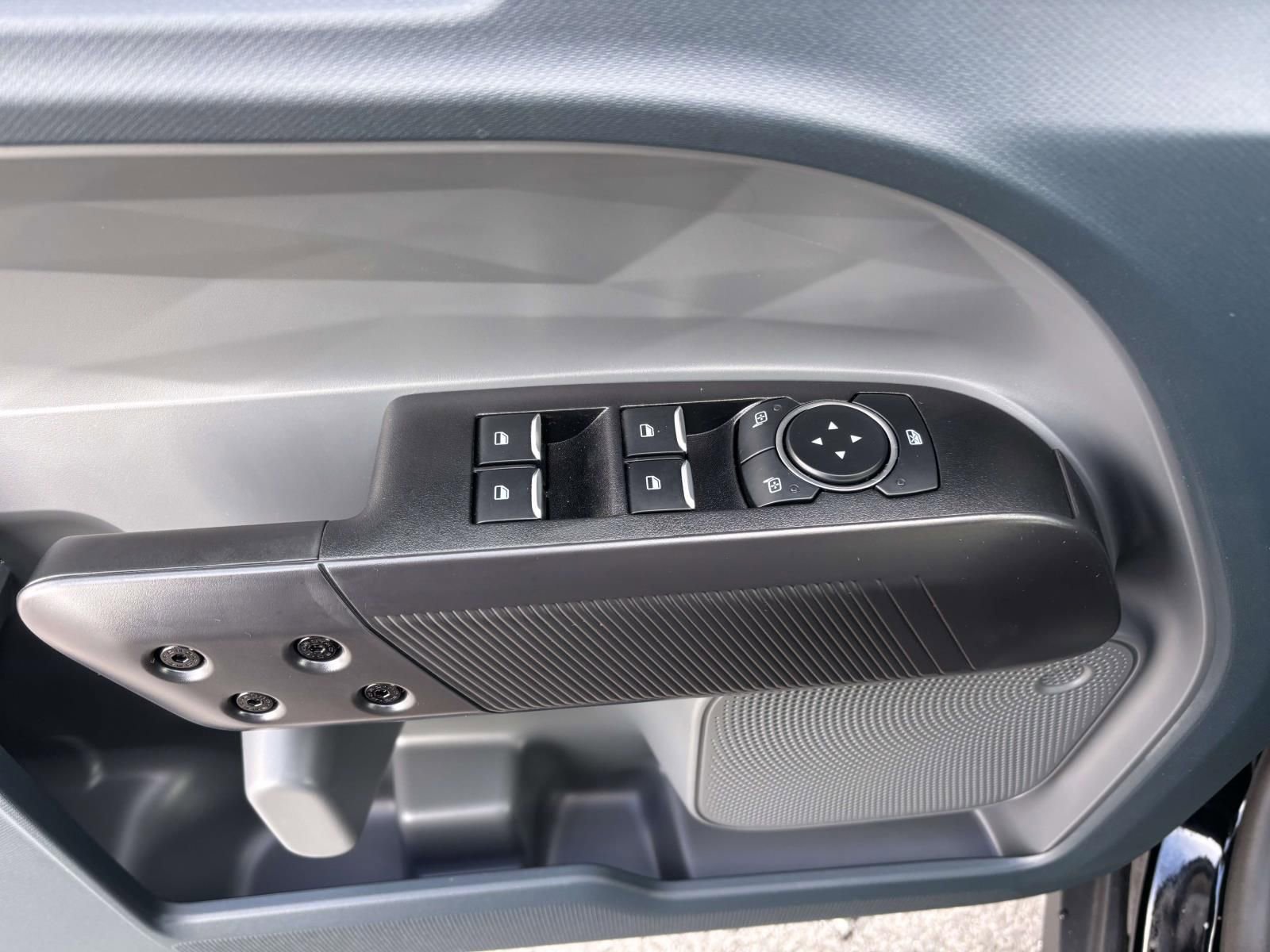 New 2026 Ford Maverick XLT w/ XLT Luxury Package image 13