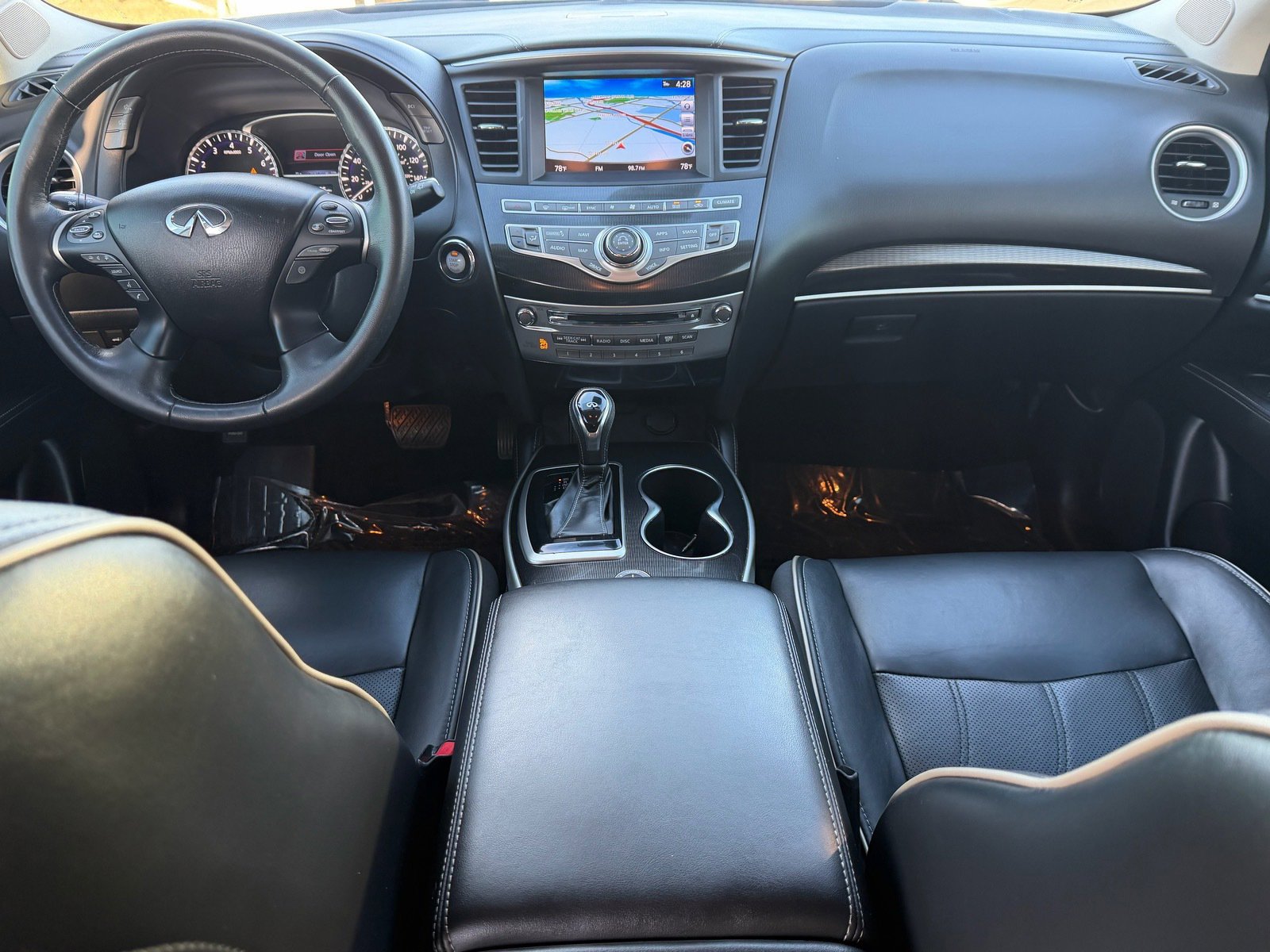 Used 2019 INFINITI QX60 Luxe w/ Essential Package image 18