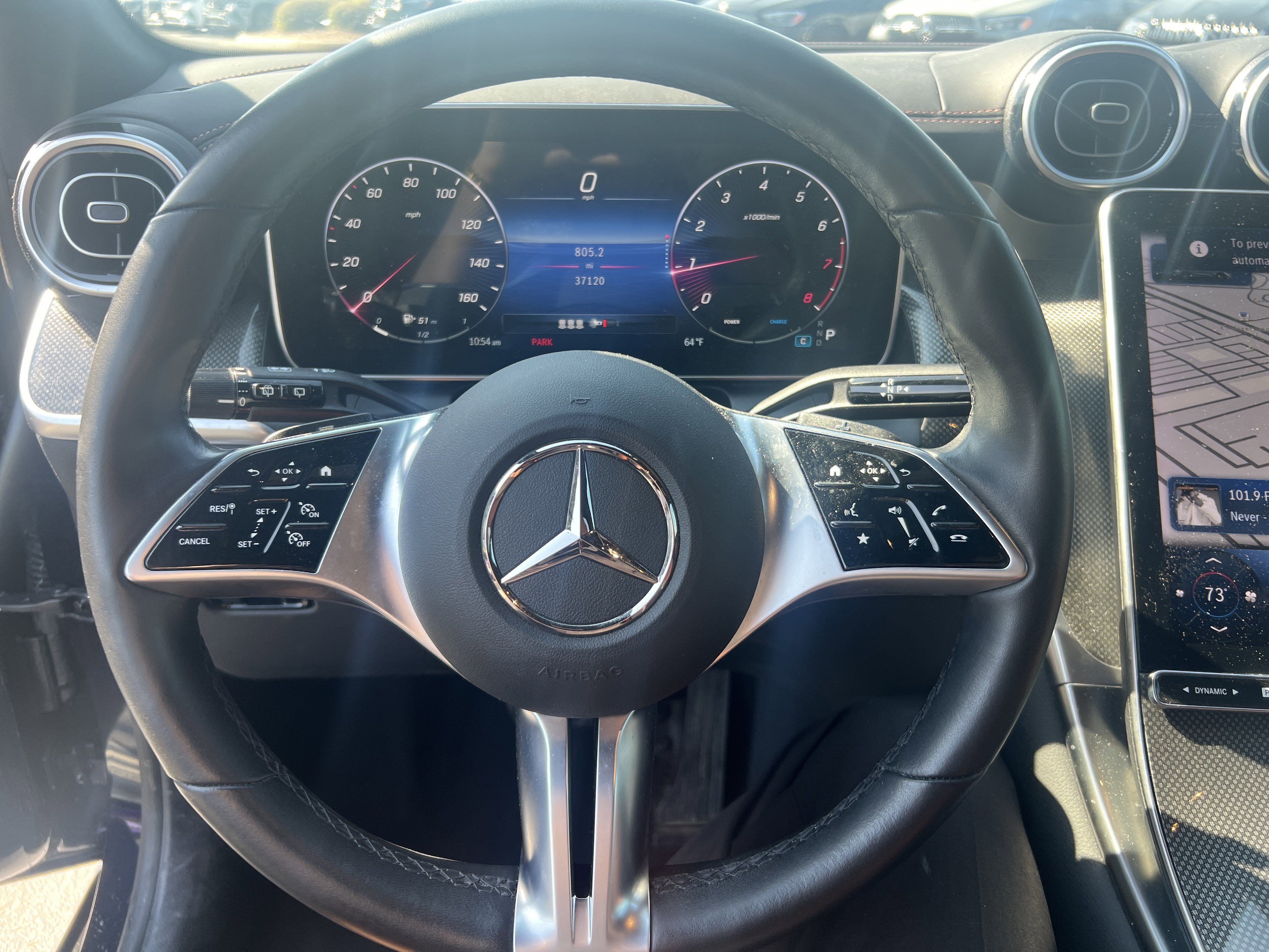Used 2024 Mercedes-Benz GLC 300 4MATIC image 18