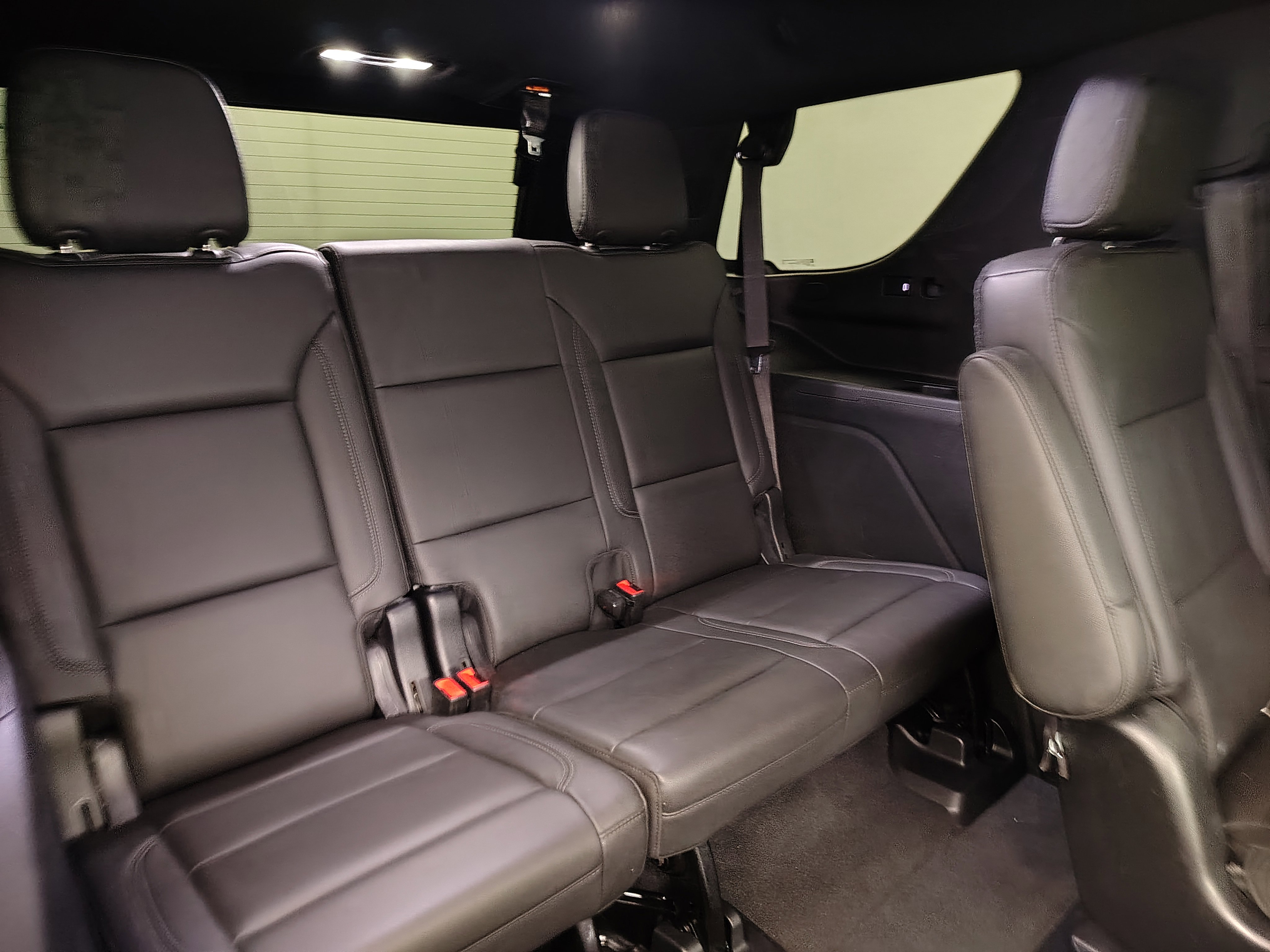 Used 2021 Chevrolet Tahoe Z71 image 35