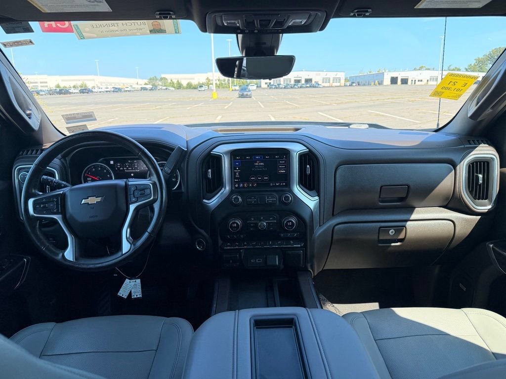 Used 2021 Chevrolet Silverado 1500 LTZ w/ LTZ Premium Package AWD/4WD image 19