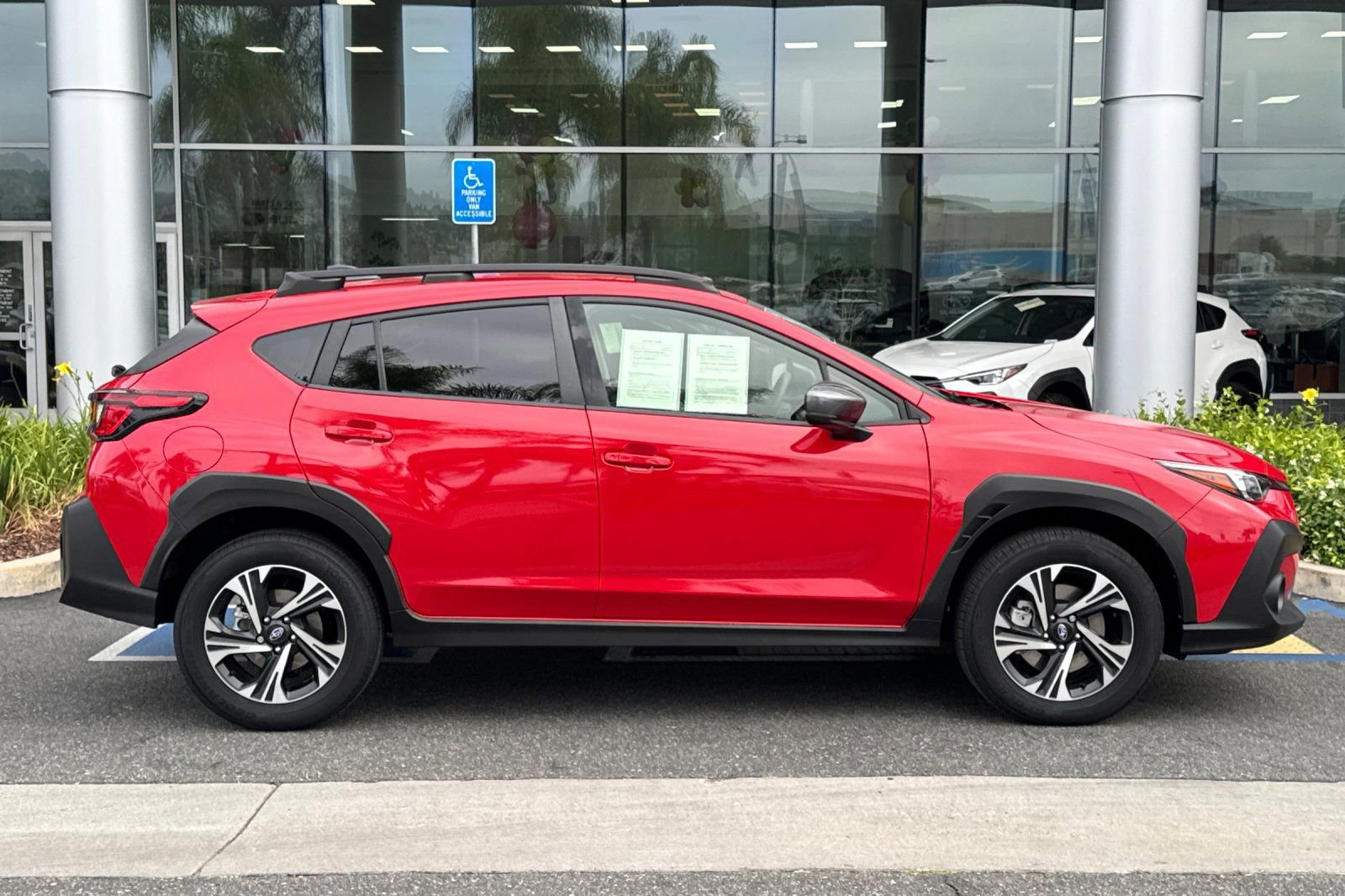 Certified 2024 Subaru Crosstrek 2.0i Premium w/ Crosstrek Mirror Package AWD/4WD image 3