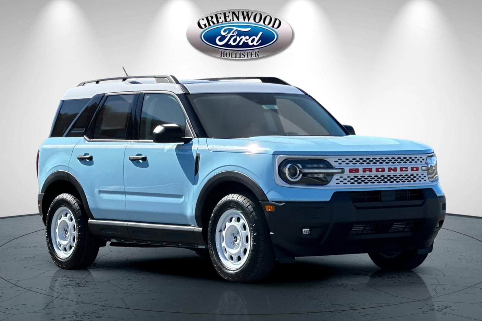 New 2025 Ford Bronco Sport Heritage w/ Convenience Package AWD/4WD image 2