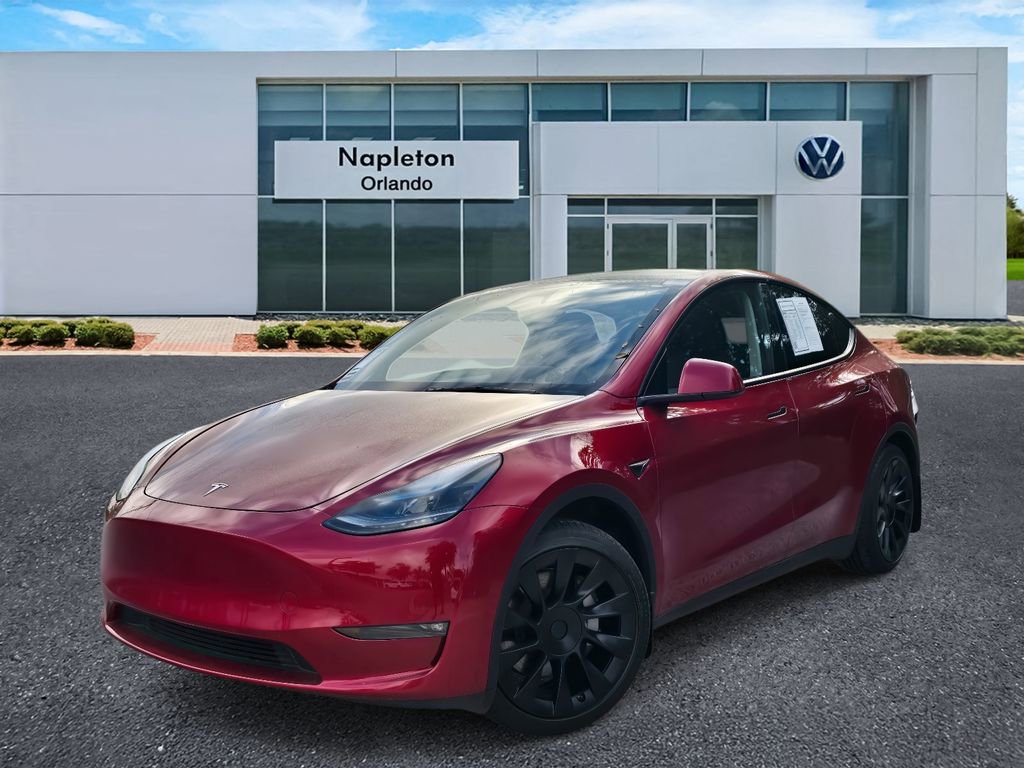 Used 2025 Tesla Model Y Long Range image 34
