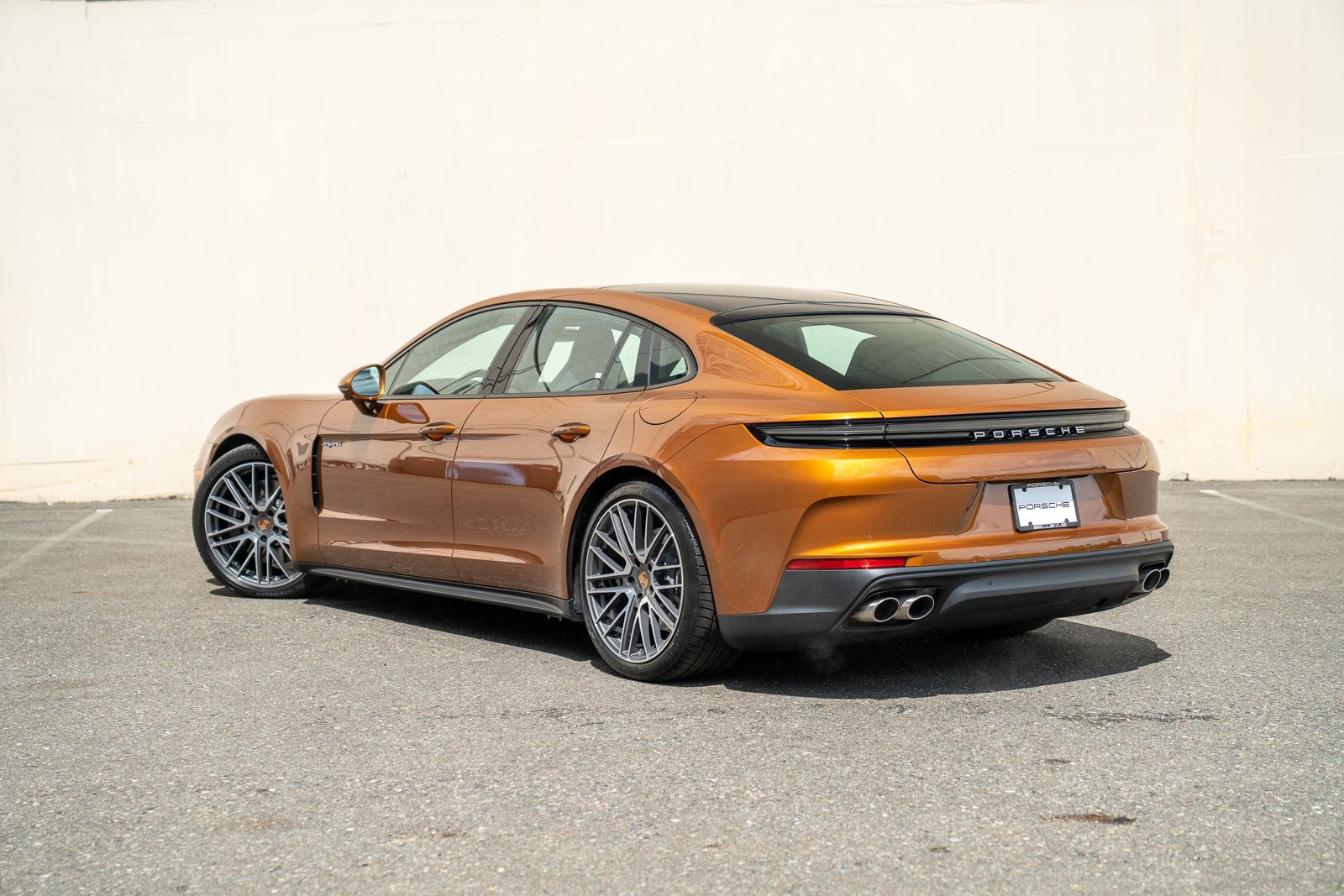 Certified 2025 Porsche Panamera 4 AWD/4WD image 3