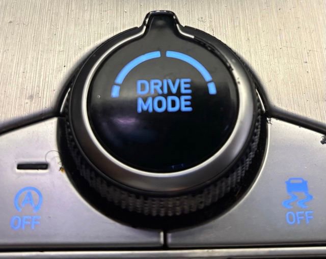 Used 2019 Genesis G70 2.0T Advanced w/ Elite Package image 32