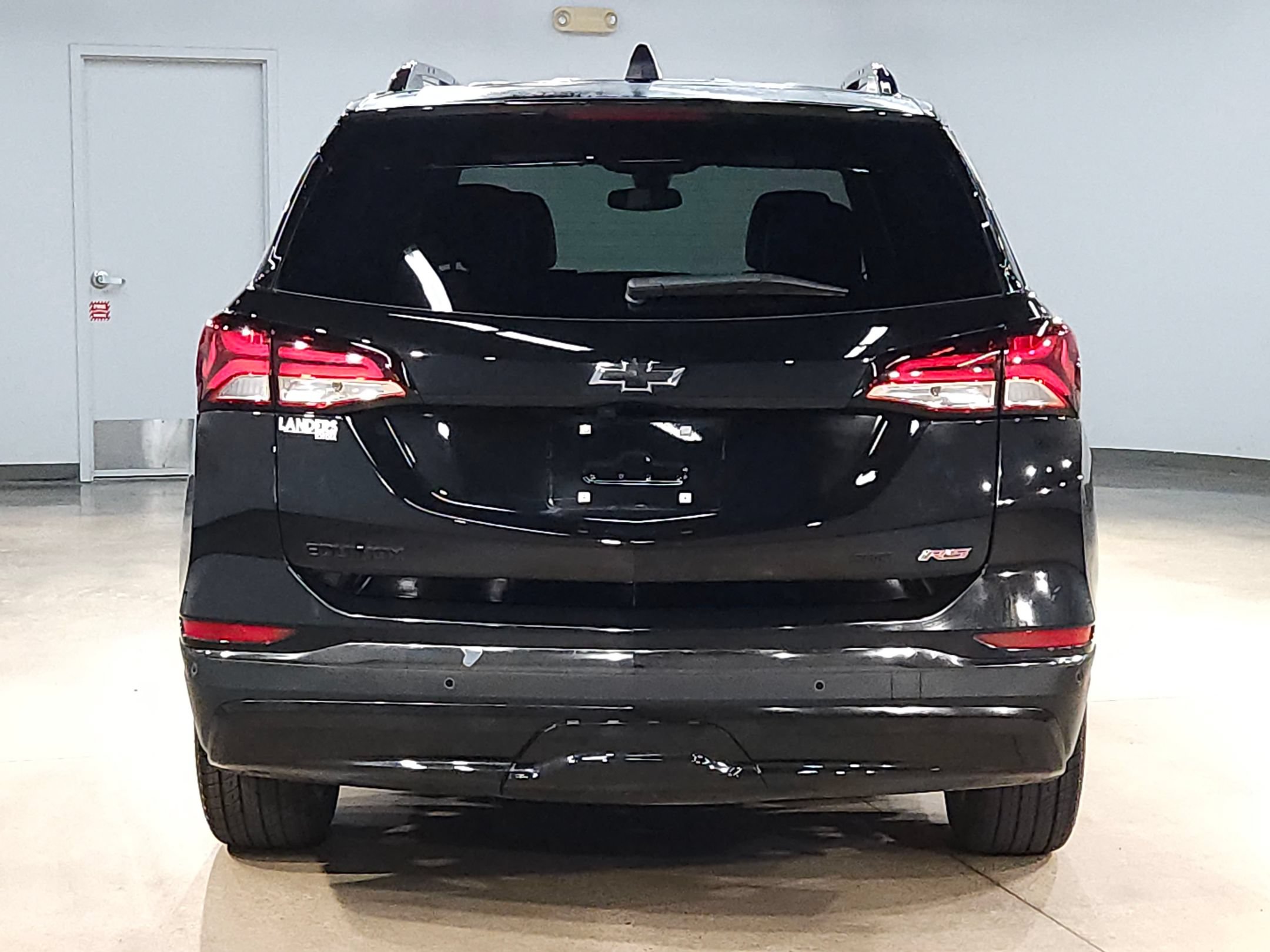 Used 2023 Chevrolet Equinox RS AWD/4WD image 6