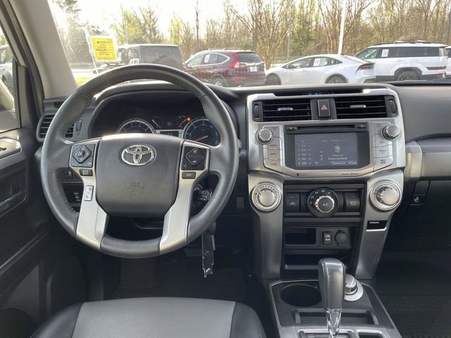 Used 2019 Toyota 4Runner SR5 Premium image 14