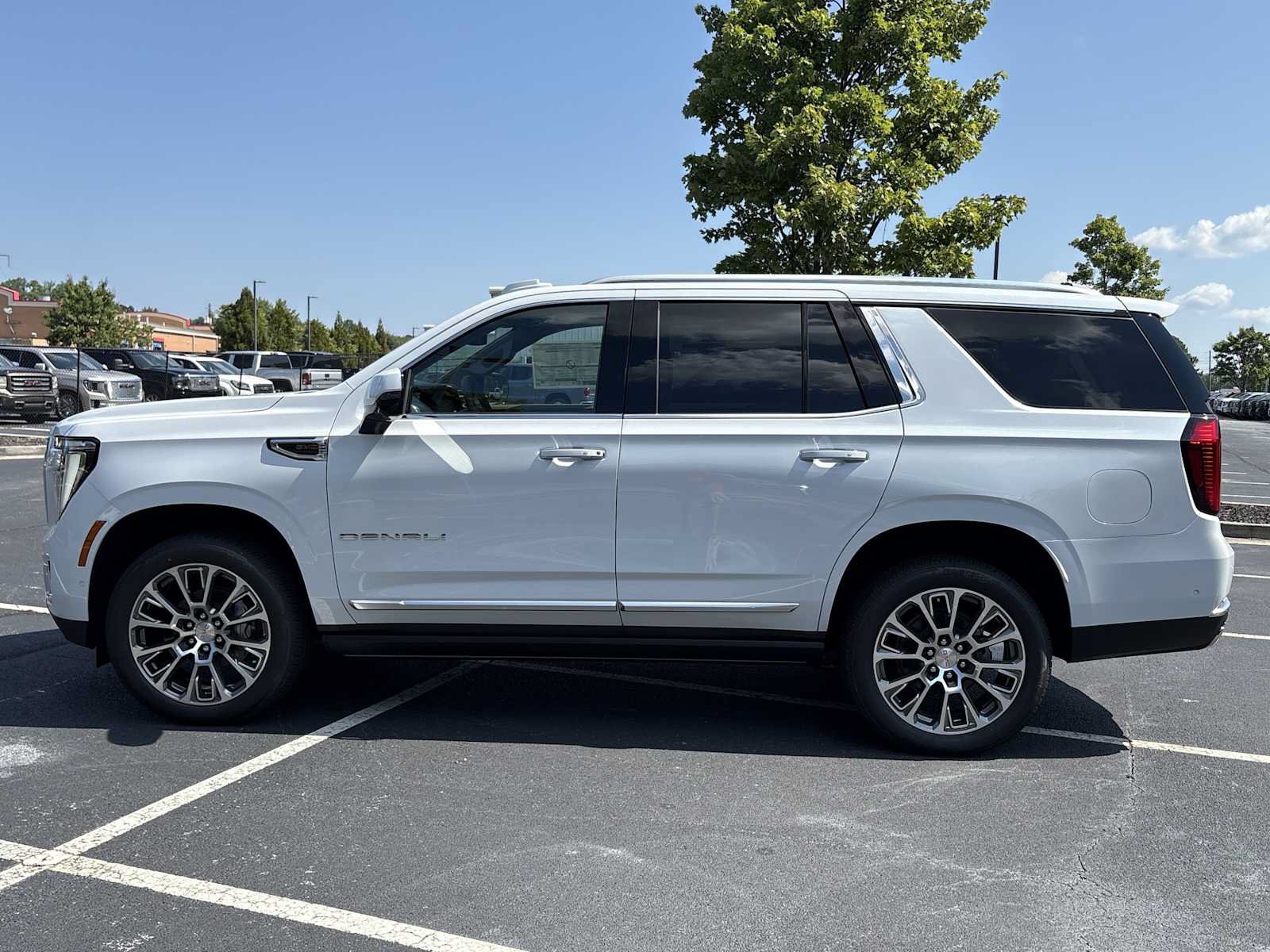 New 2026 GMC Yukon Denali w/ Sun & Power Step Package RWD image 19
