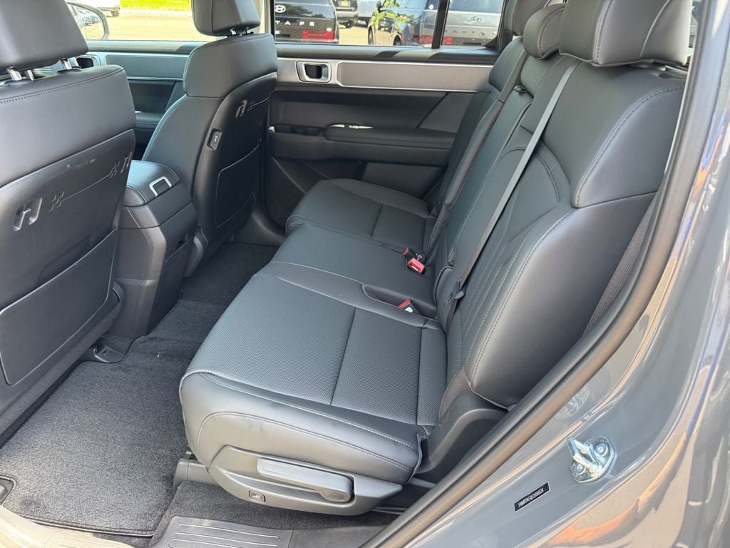 New 2026 Hyundai Santa Fe SEL FWD image 13