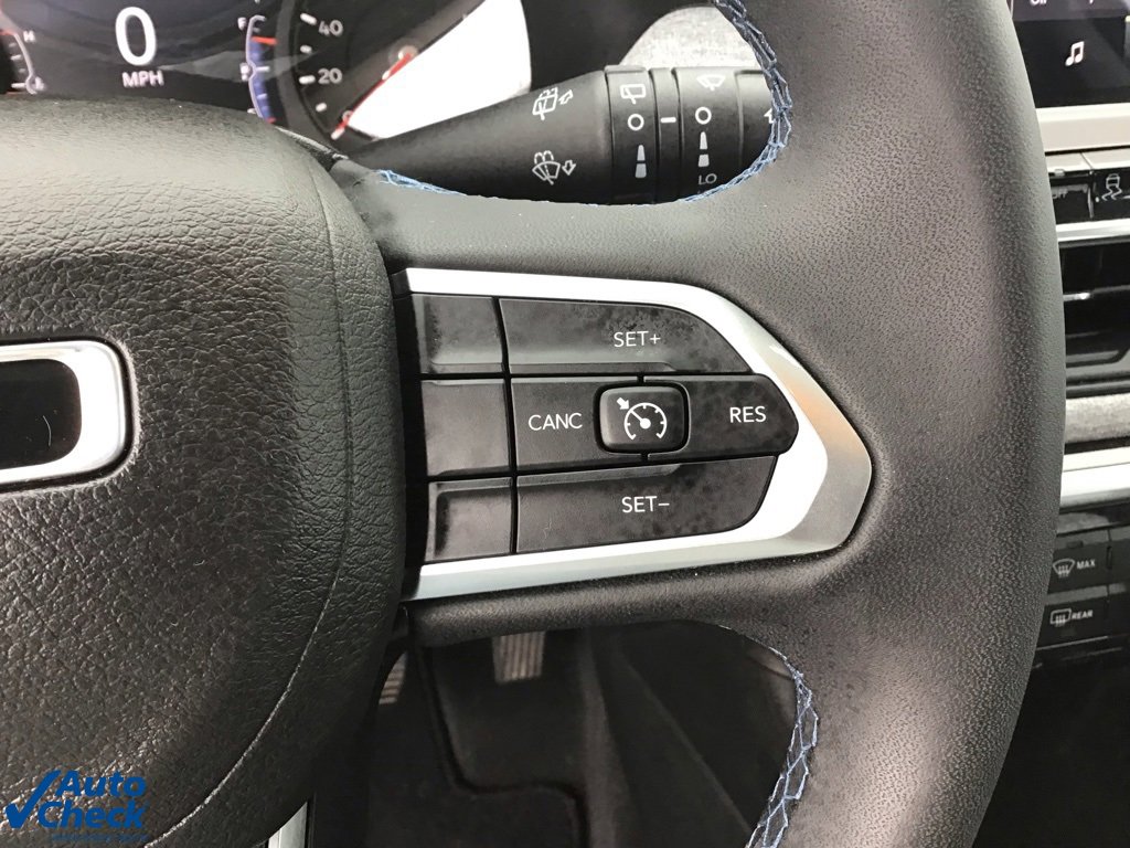 Used 2022 Jeep Compass Latitude image 33