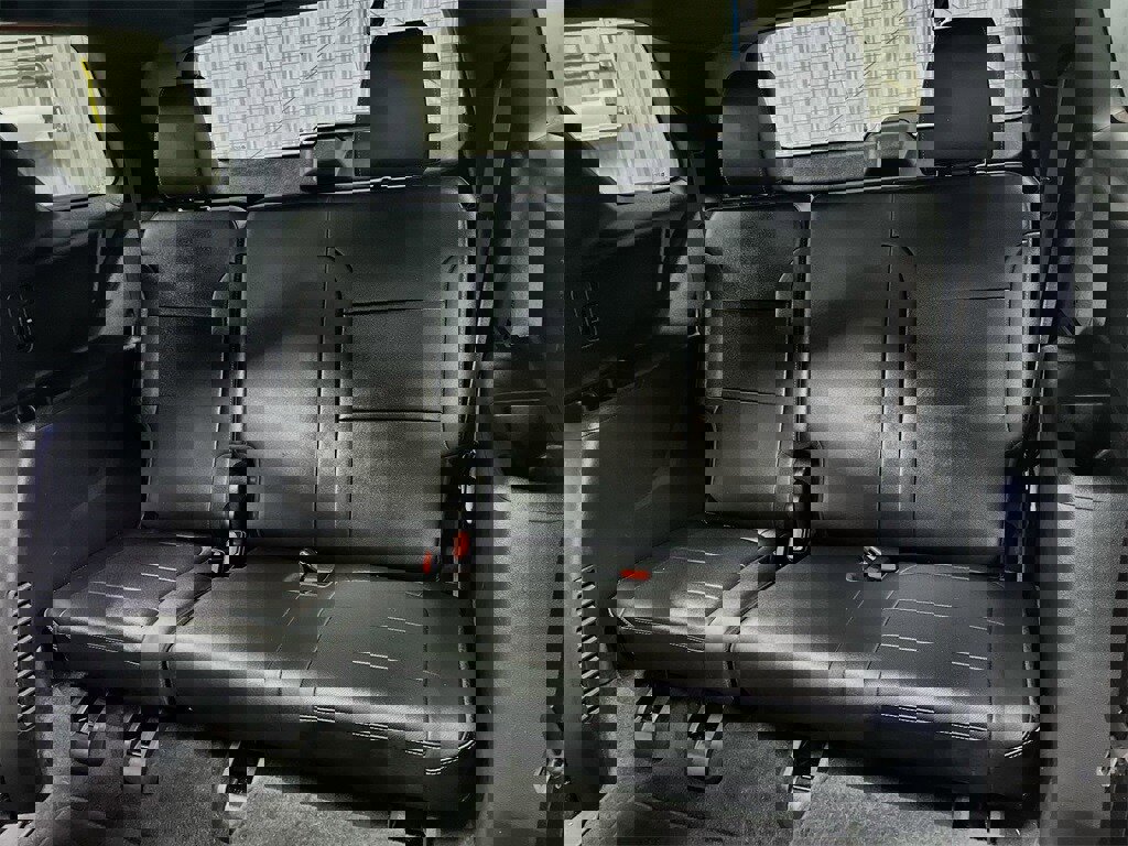 Used 2023 Chevrolet Traverse Premier w/ Redline Edition image 38