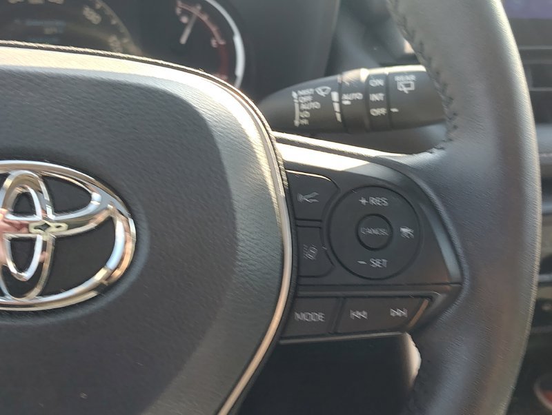 Used 2023 Toyota RAV4 XLE w/ Convenience Package AWD/4WD image 14