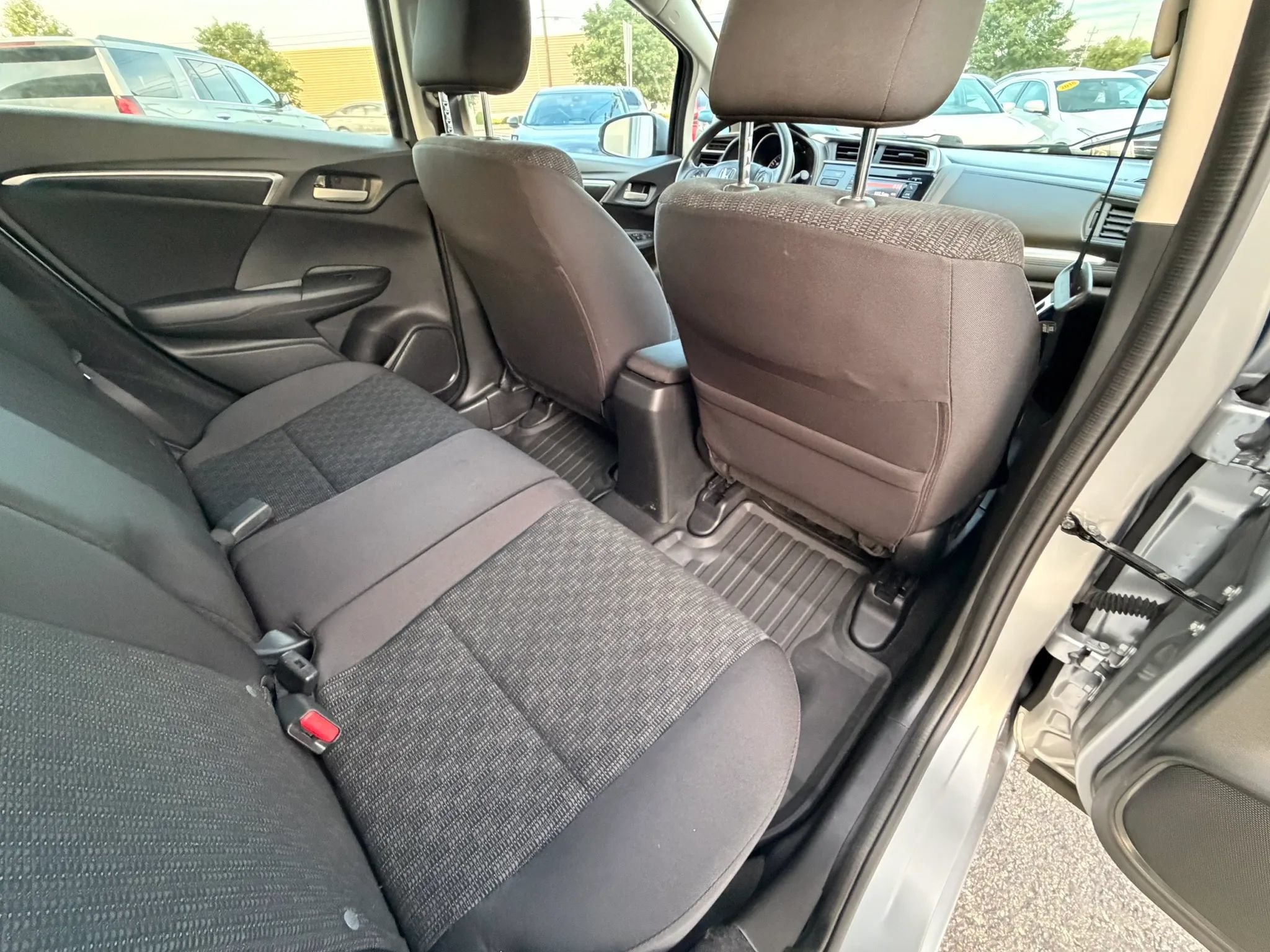 Used 2017 Honda Fit LX image 21