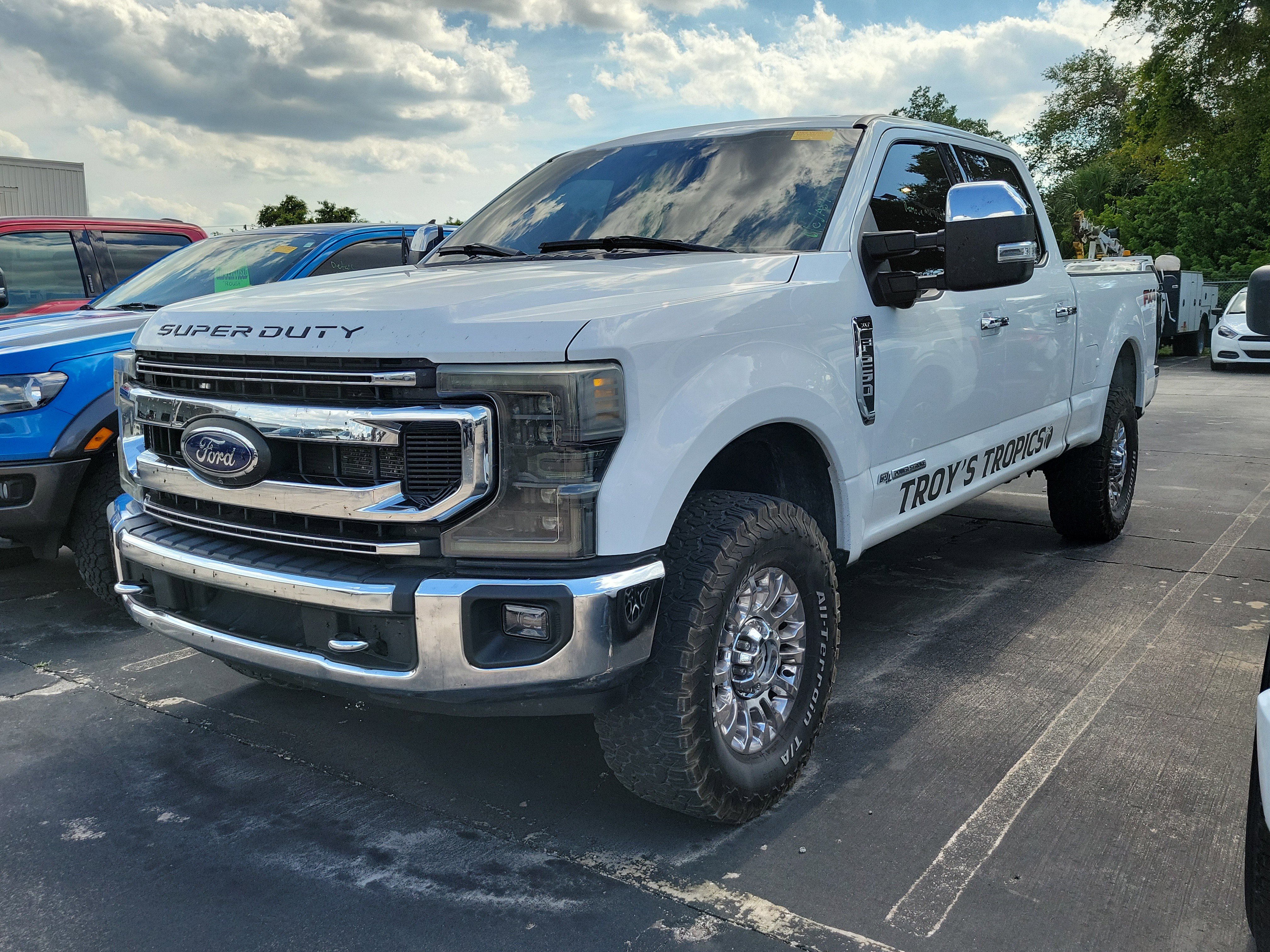 Used 2021 Ford F250 XLT w/ XLT Premium Package AWD/4WD image 3