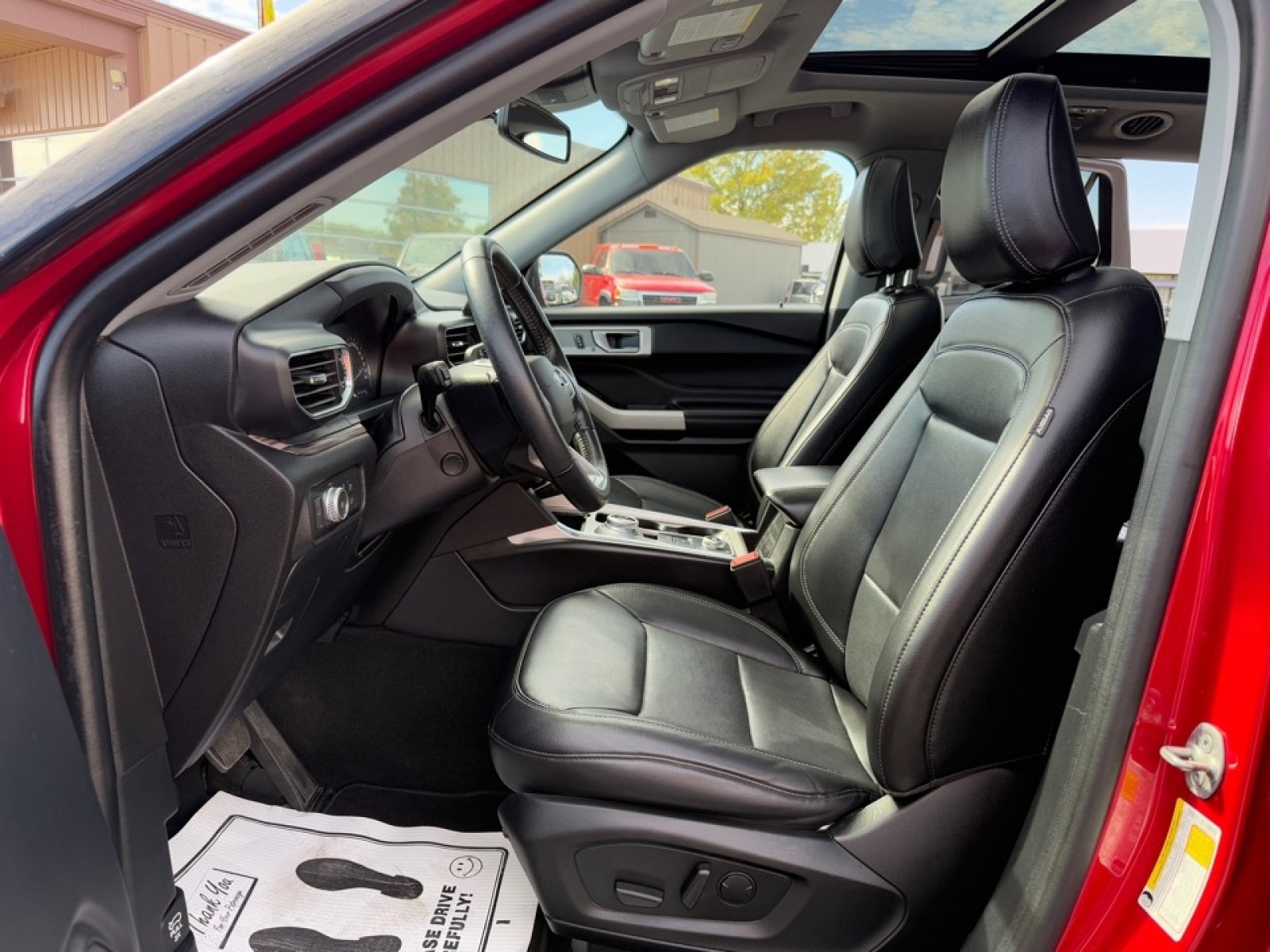 Used 2021 Ford Explorer Limited image 10