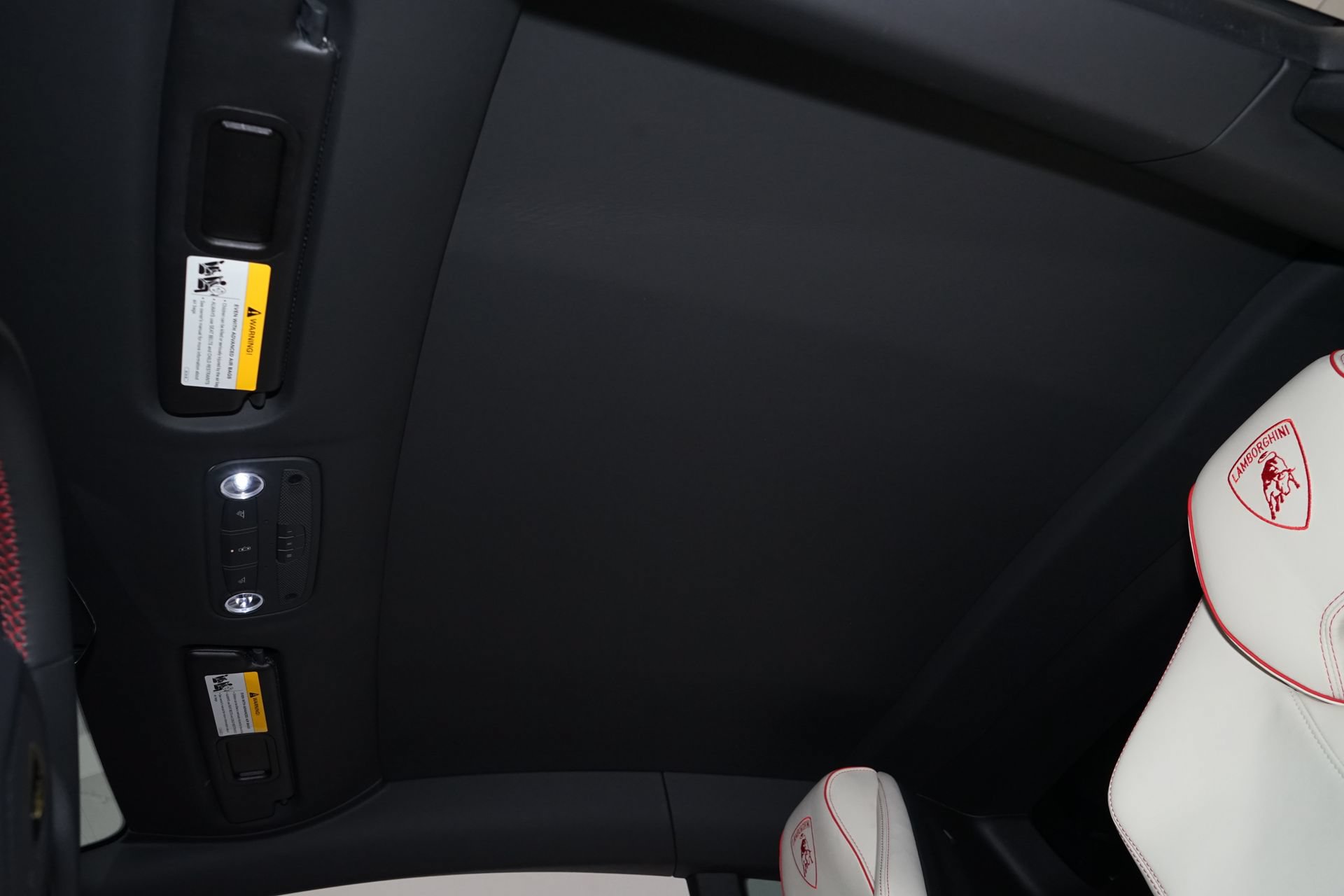 Used 2020 Lamborghini Huracan EVO AWD/4WD image 14