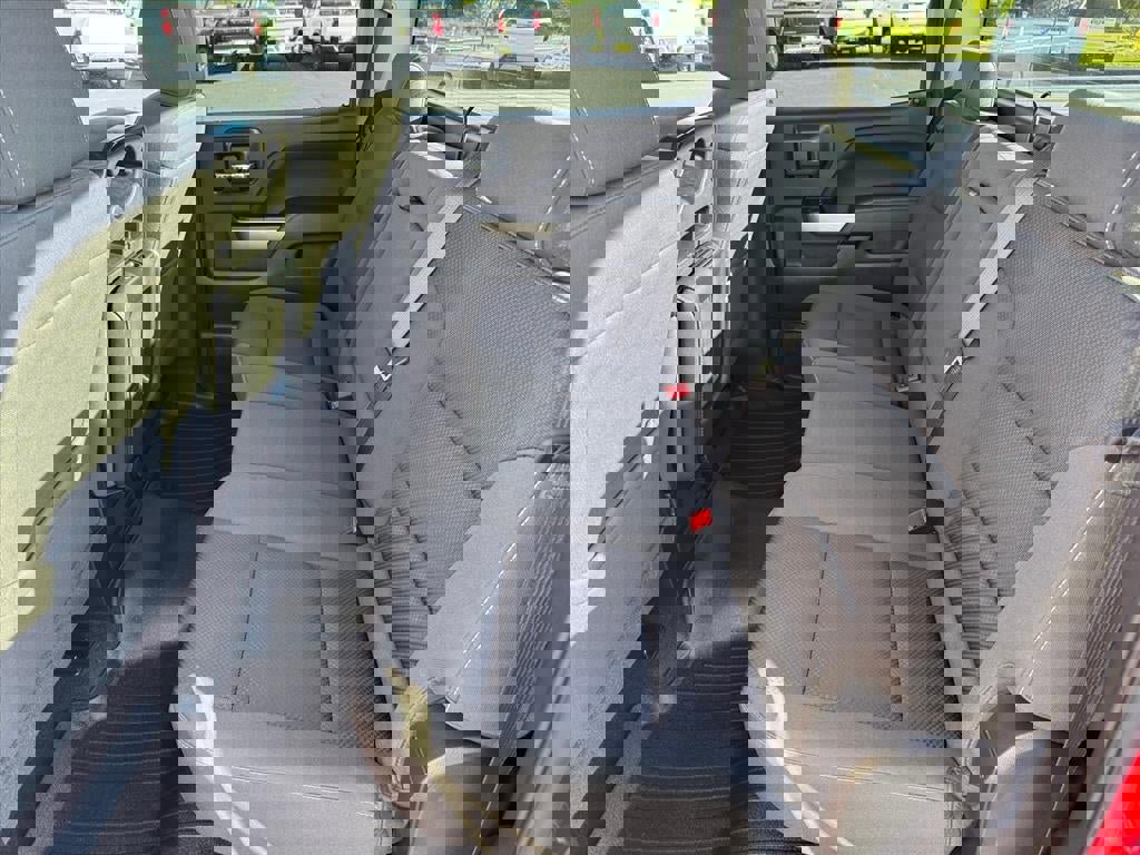 Used 2018 Chevrolet Silverado 1500 LT w/ All Star Edition image 6