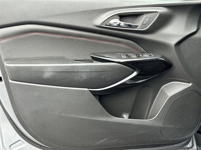 Certified 2024 Chevrolet Trax RS w/ Sunroof Package image 25