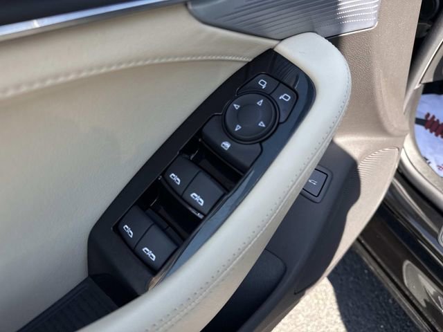 Certified 2023 Cadillac CT5 Luxury w/ Sun And Sound Package image 9