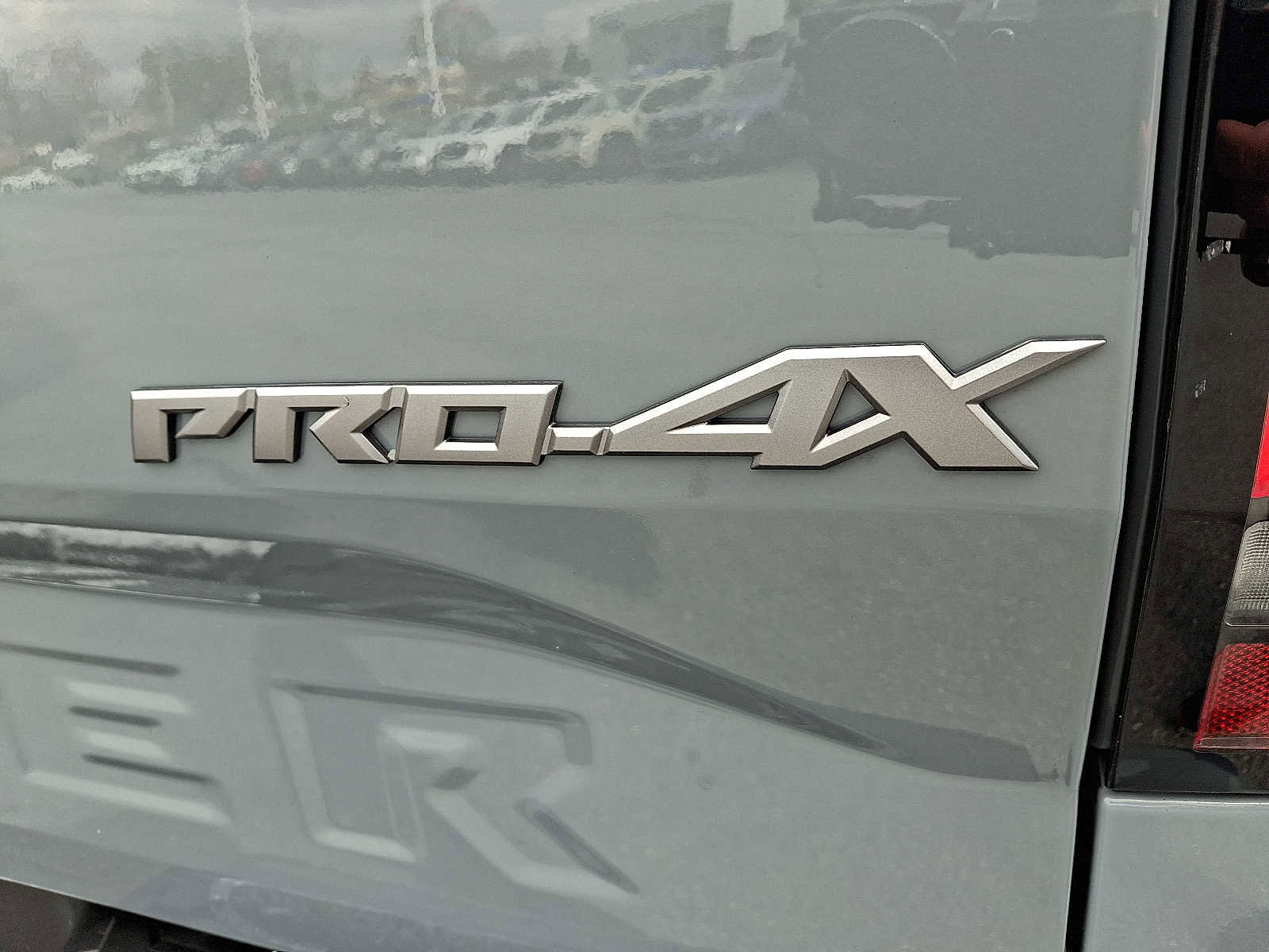 Used 2023 Nissan Frontier PRO-4X w/ Pro Convenience Package image 36