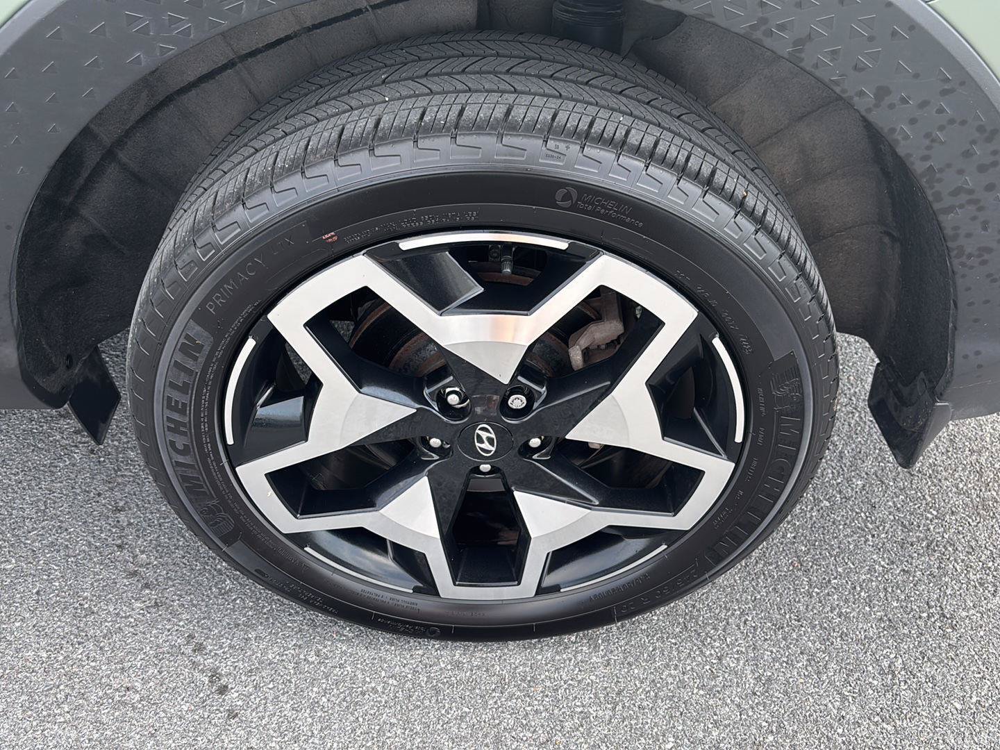 Used 2024 Hyundai Santa Cruz Limited AWD/4WD image 29