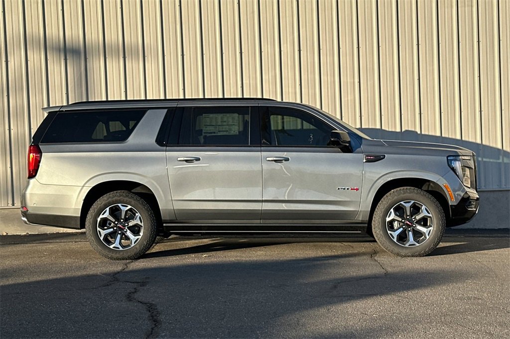 New 2026 GMC Yukon XL AT4 image 4