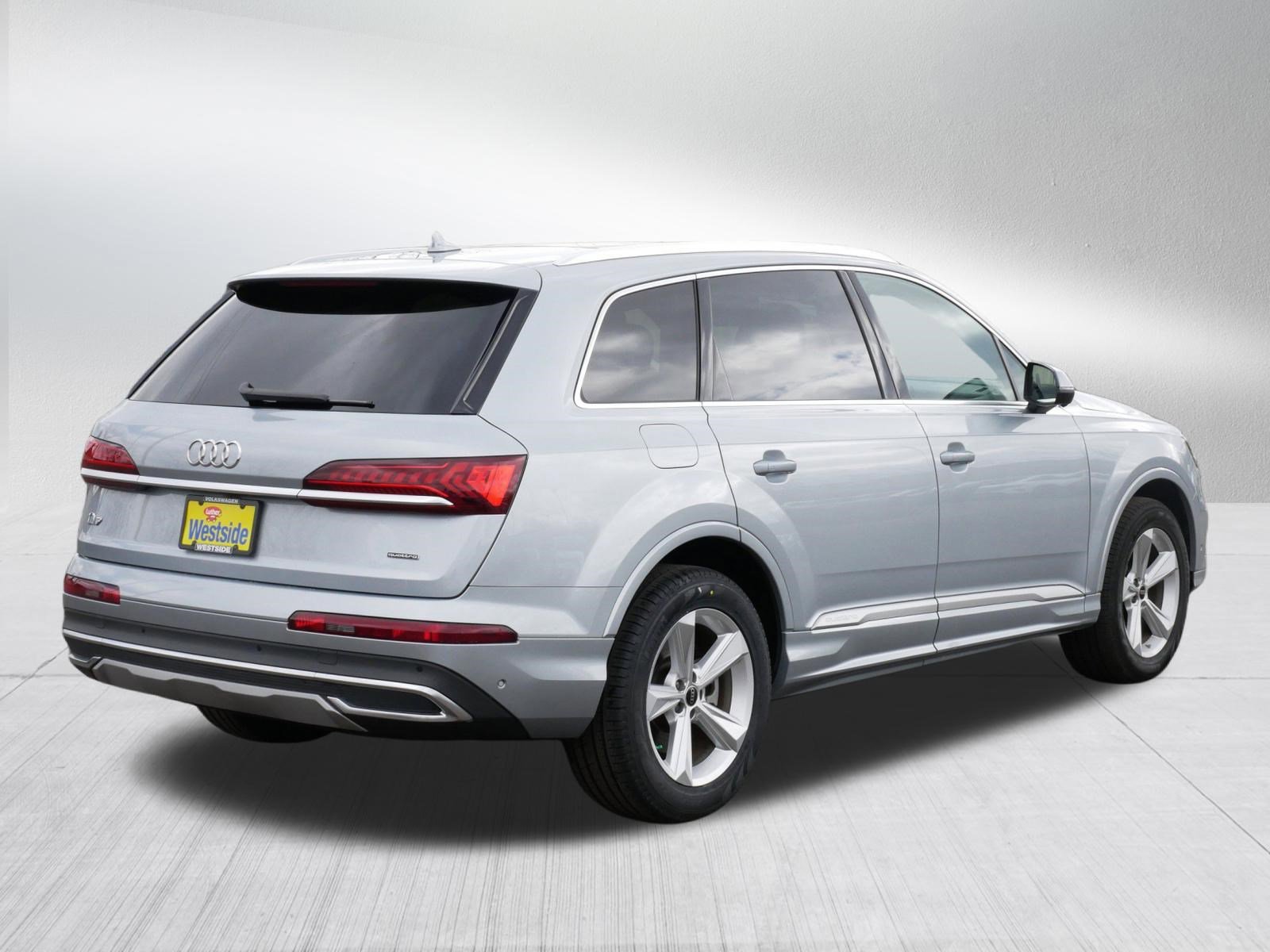 Used 2024 Audi Q7 2.0T Premium Plus image 7