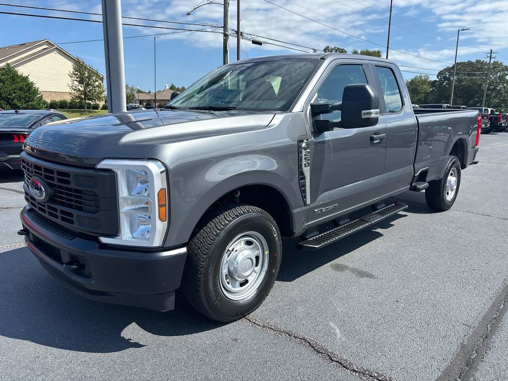 New 2026 Ford F250 XL image 4