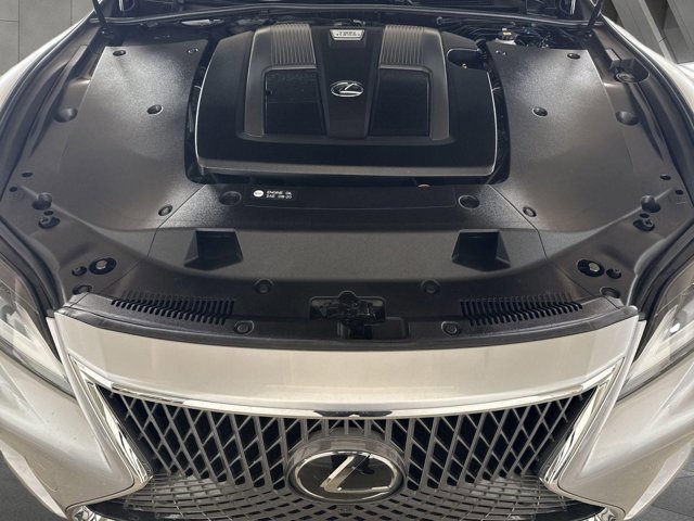 Certified 2025 Lexus LS 500 w/ Interior Upgrade Package image 27