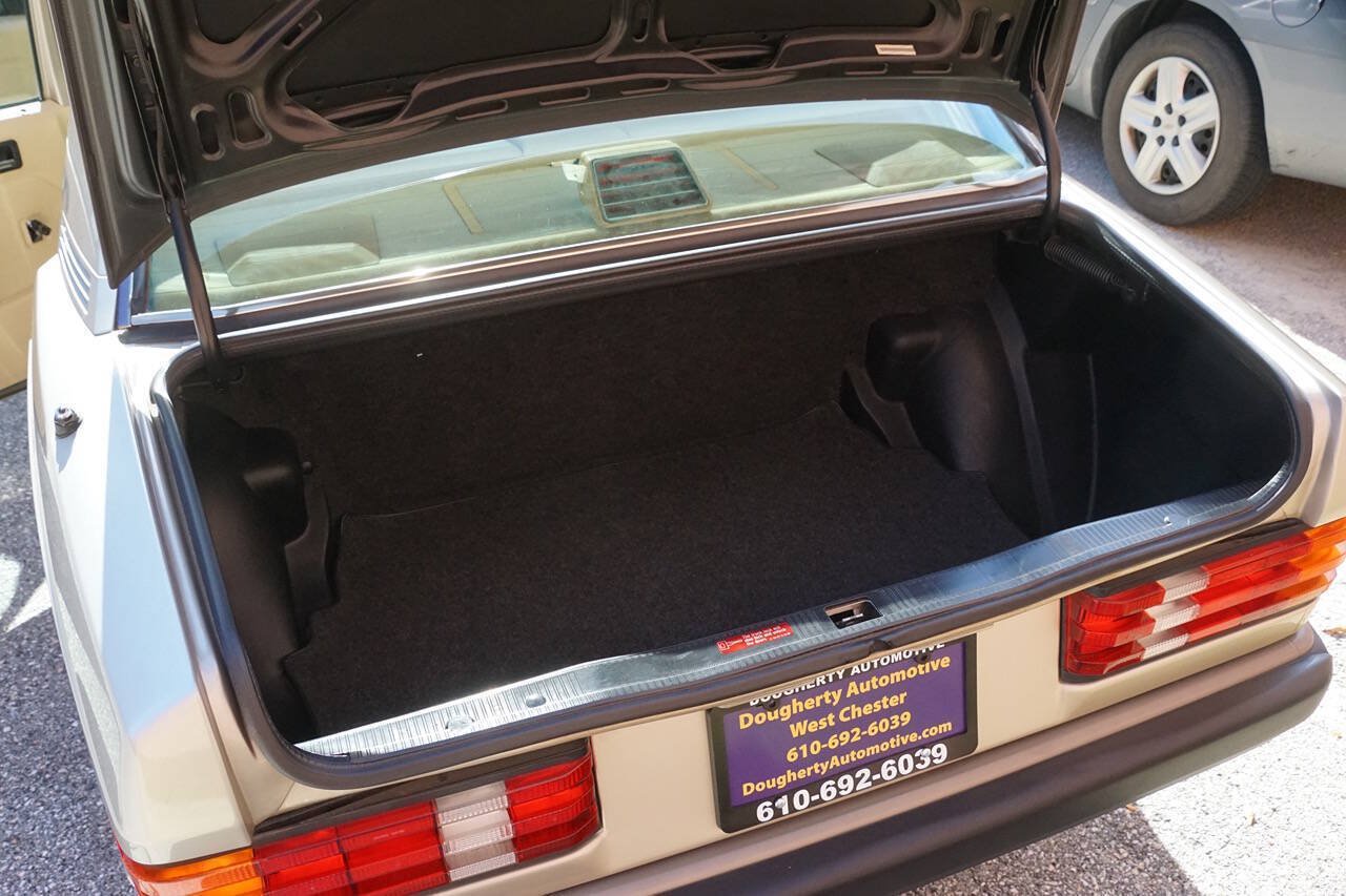 Used 1993 Mercedes-Benz 190 E 2.3 image 25