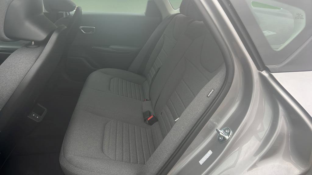 Used 2025 Kia K4 EX image 12