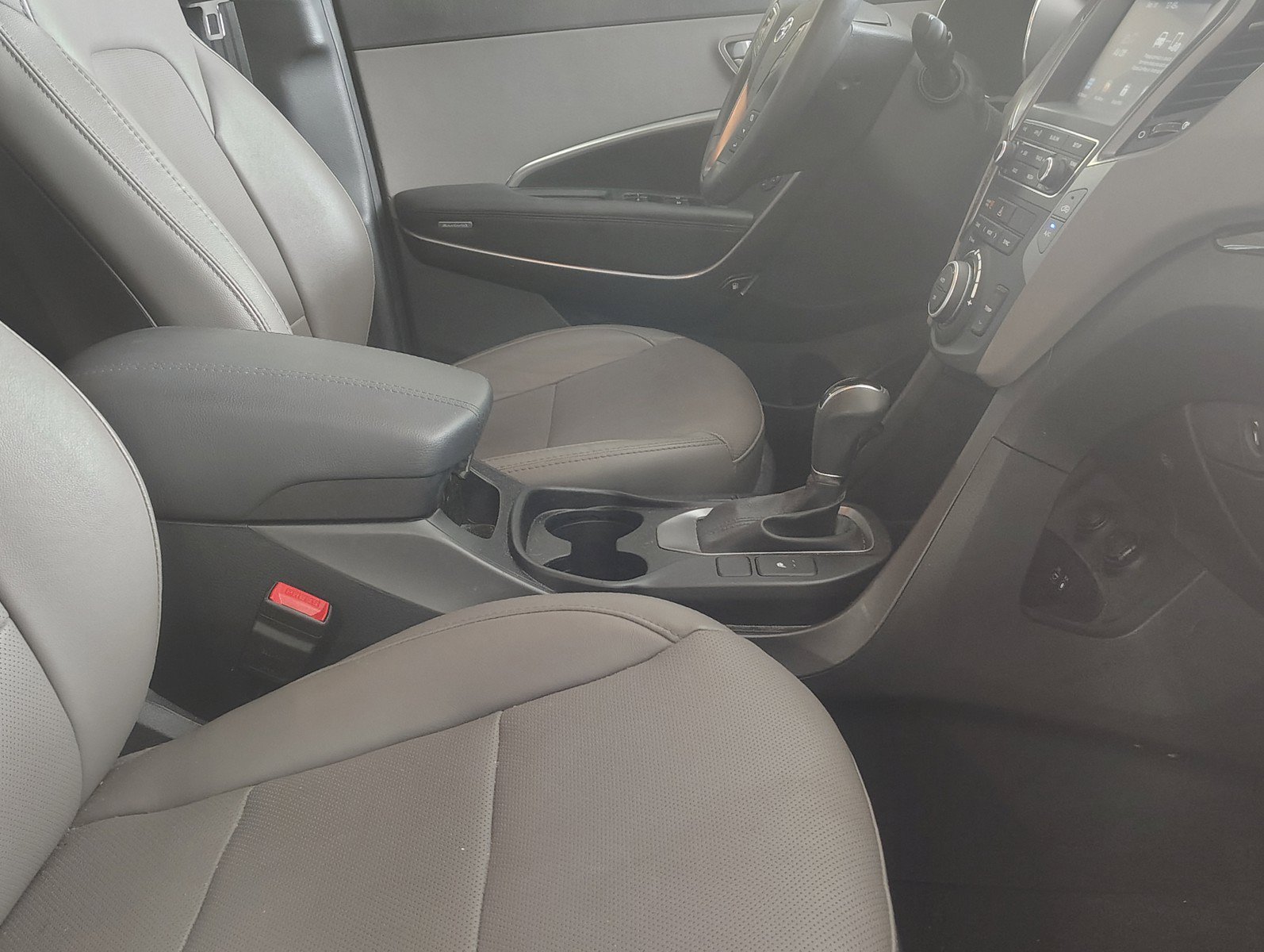 Used 2017 Hyundai Santa Fe Sport FWD image 27