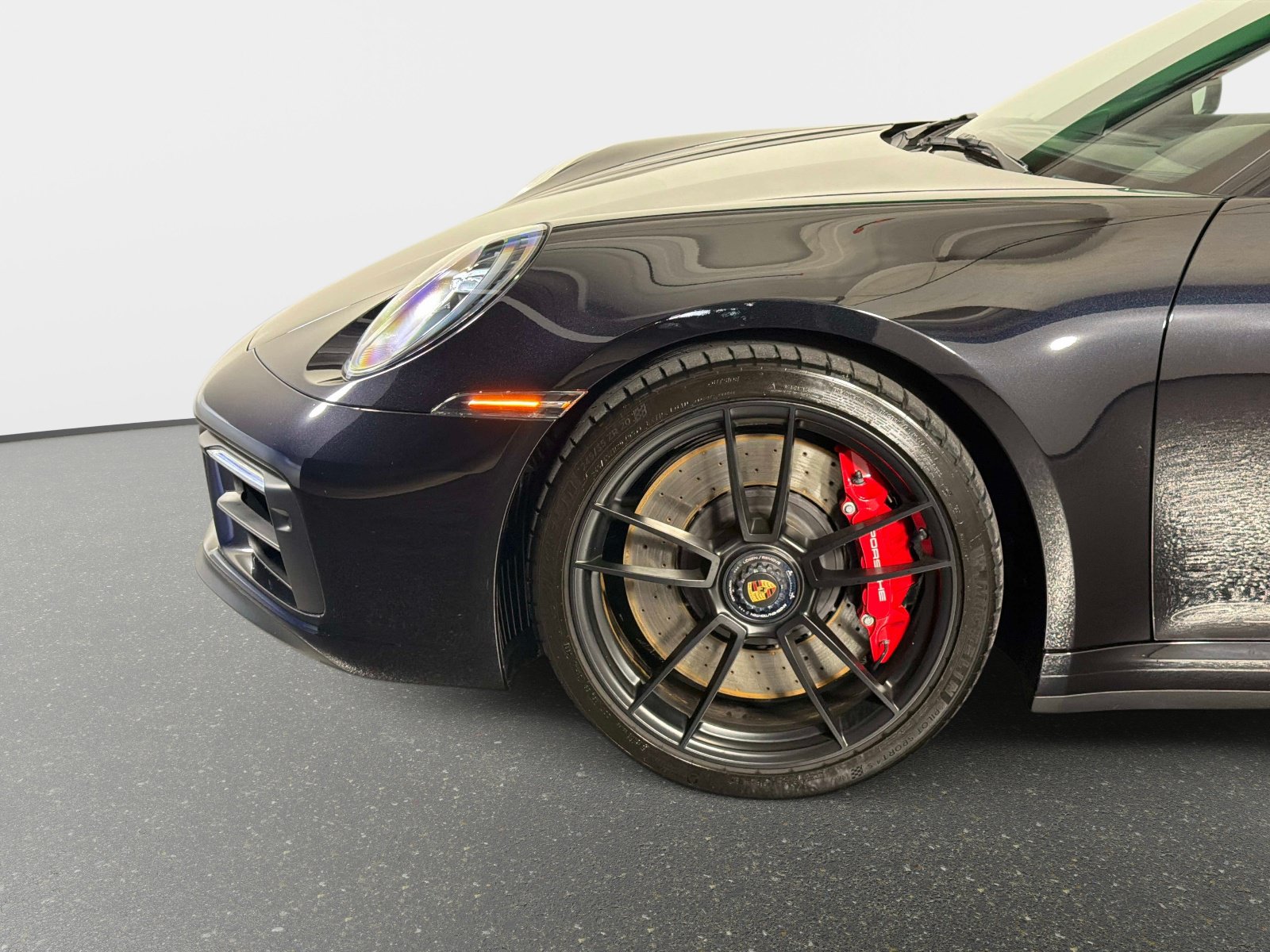 Used 2024 Porsche 911 Targa 4 GTS AWD/4WD image 13