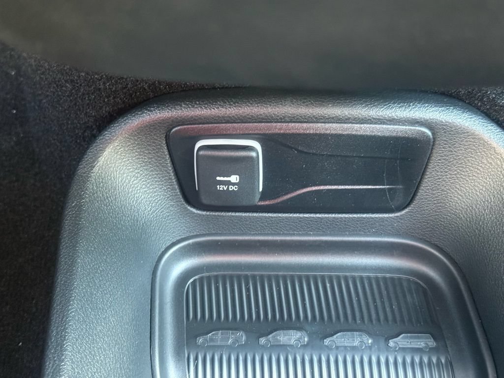 New 2026 Chrysler Pacifica Select FWD image 61
