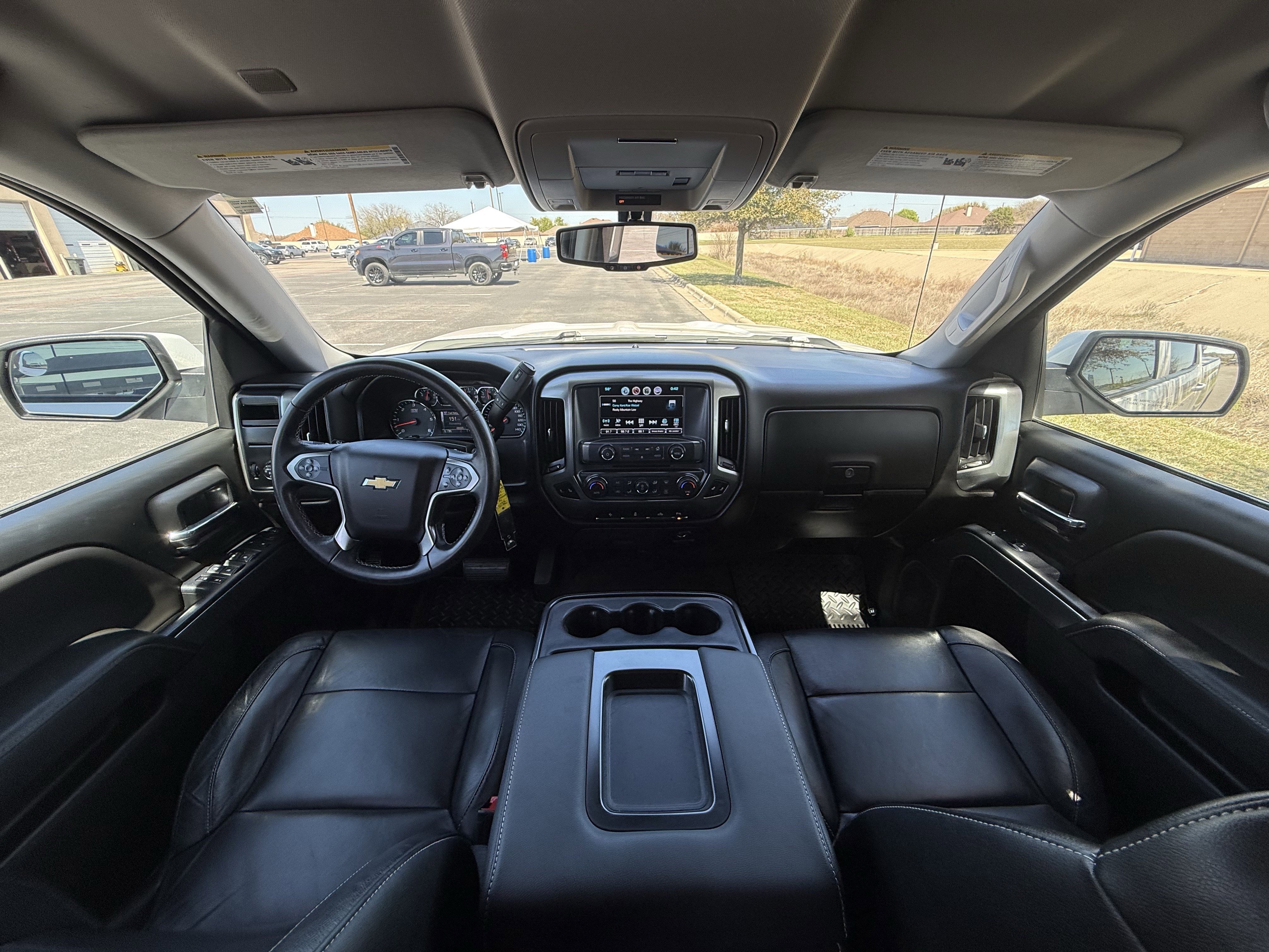 Used 2018 Chevrolet Silverado 1500 LT w/ Texas Edition image 19