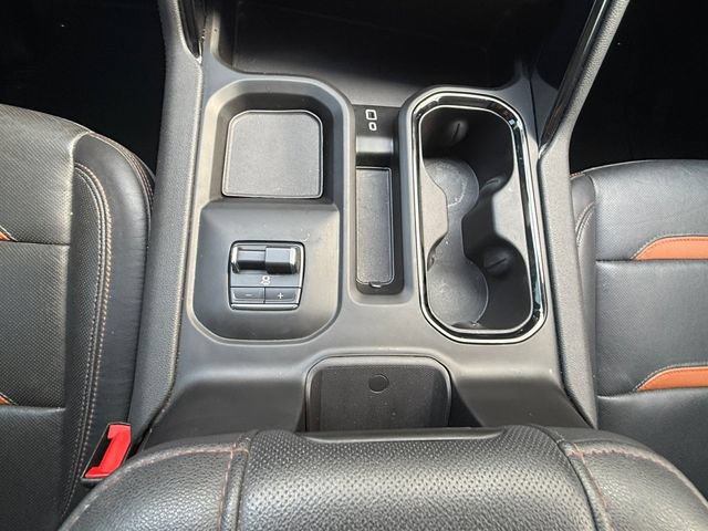 Used 2024 GMC Sierra 2500 AT4 w/ AT4 Premium Plus Package AWD/4WD image 11