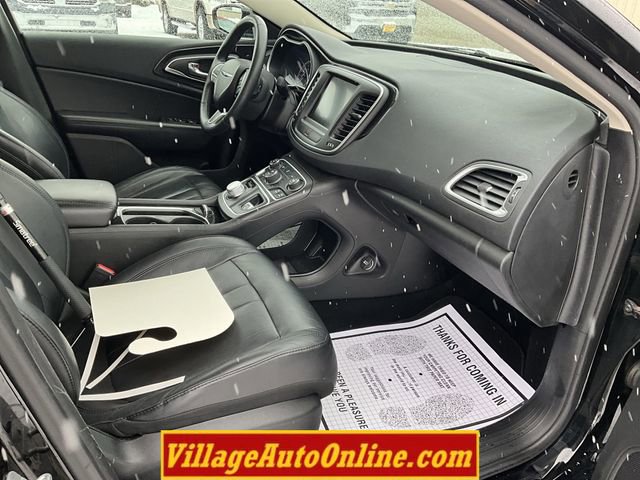 Used 2015 Chrysler 200 C w/ Navigation & Sound Group I image 24