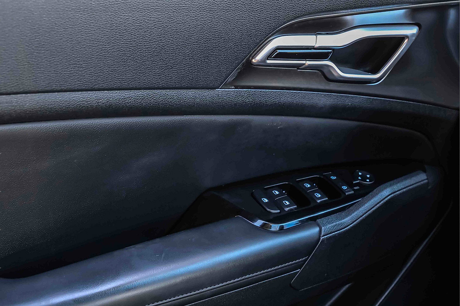 Certified 2023 Kia Sportage EX FWD image 15