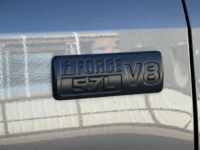 Used 2020 Toyota Tundra SR5 AWD/4WD image 12