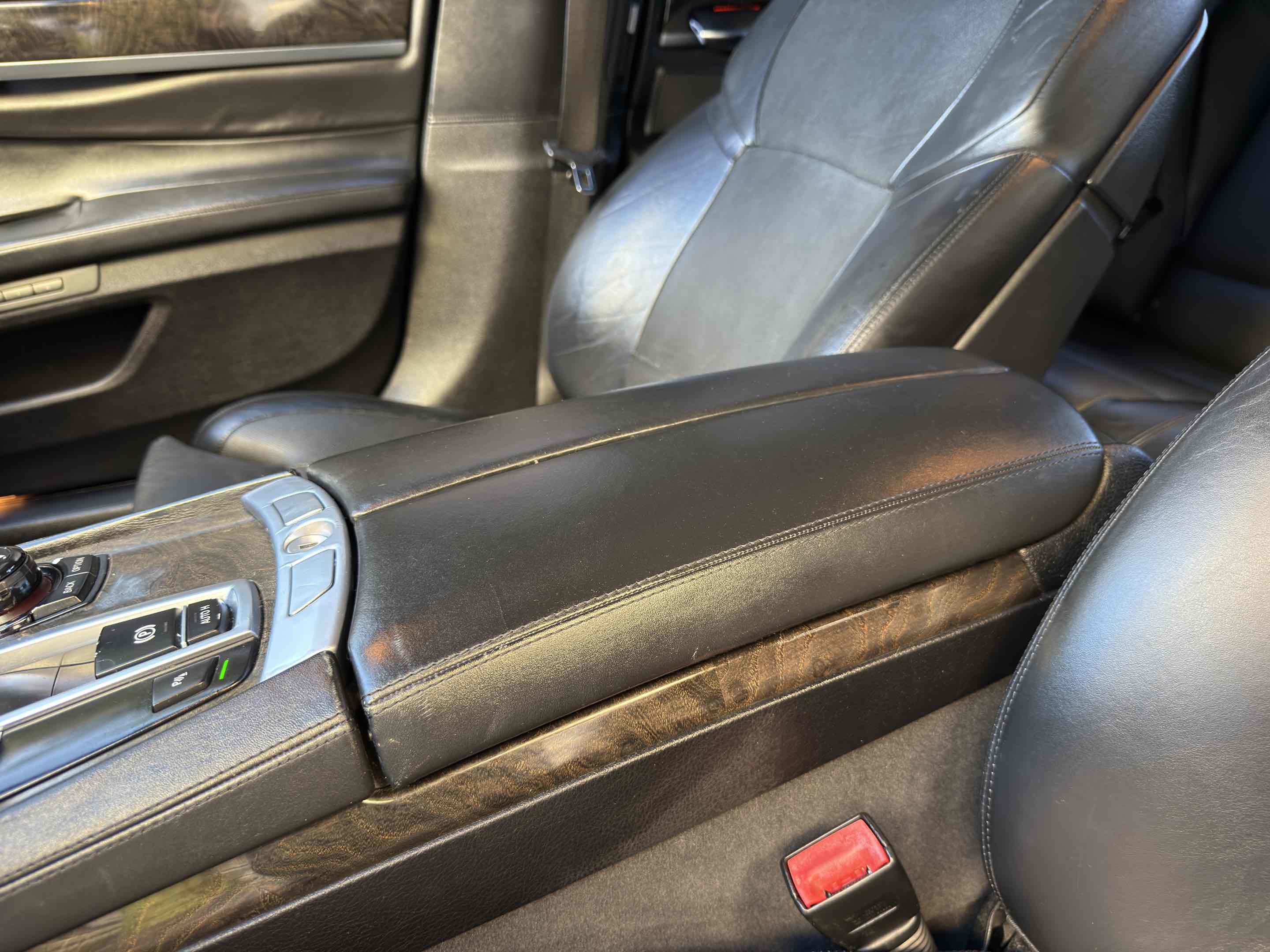 Used 2012 BMW ALPINA B7 image 60