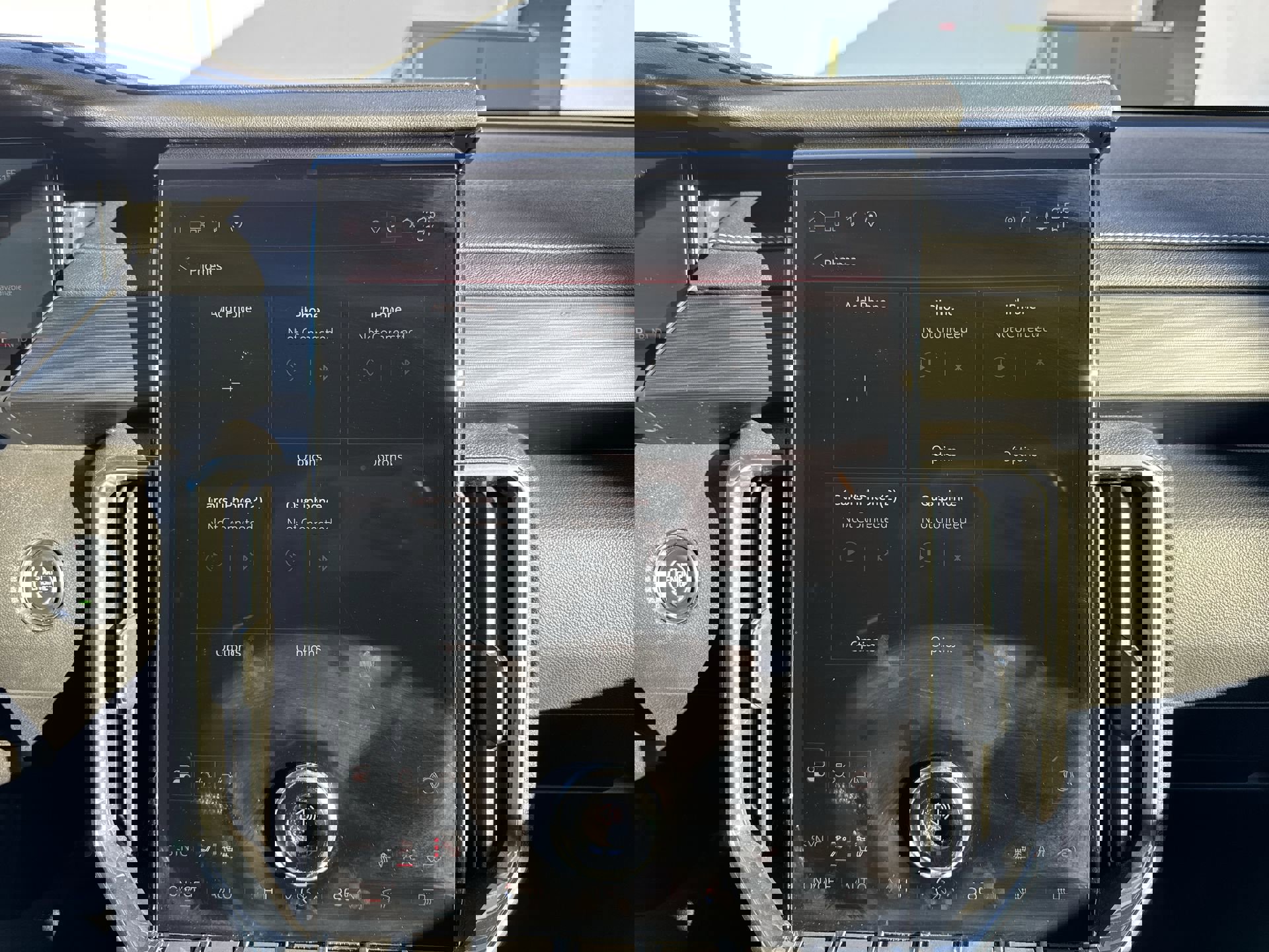 Used 2024 GMC Acadia Elevation w/ Luxury Package image 16