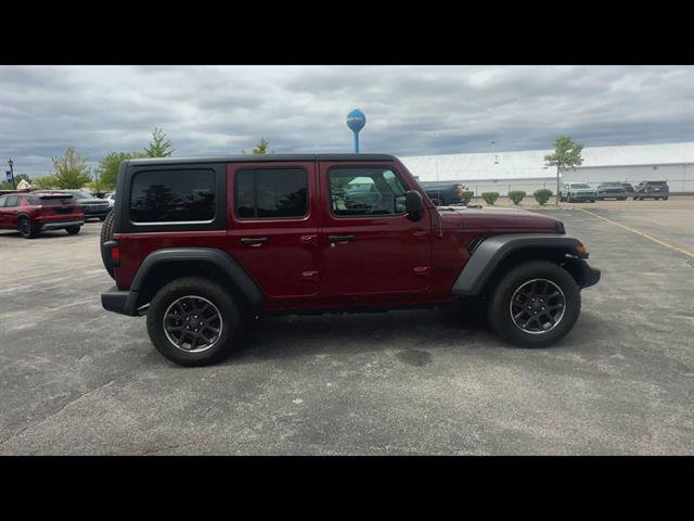 Used 2021 Jeep Wrangler Unlimited Sport AWD/4WD image 32