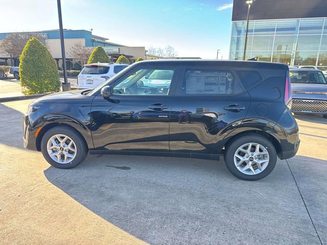 New 2025 Kia Soul S image 7