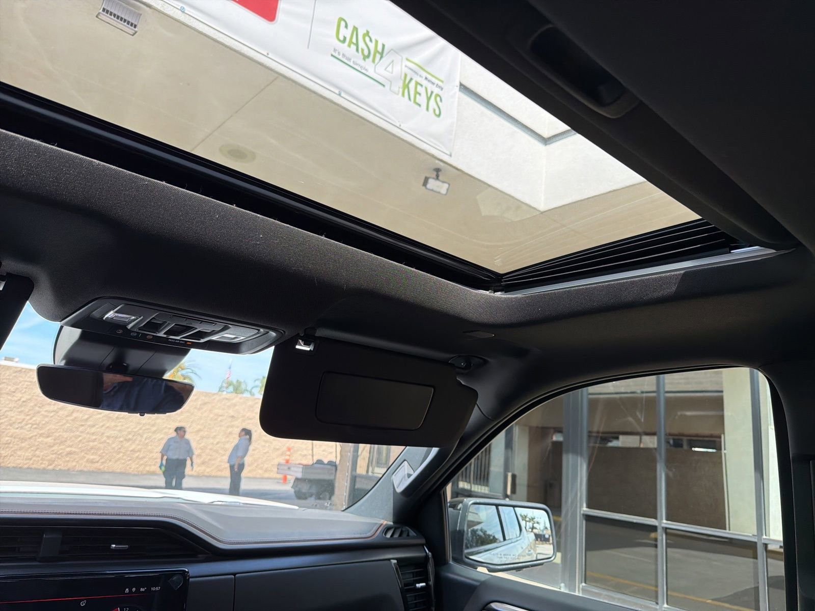 Certified 2023 GMC Sierra 1500 AT4 w/ AT4 Premium Package image 11