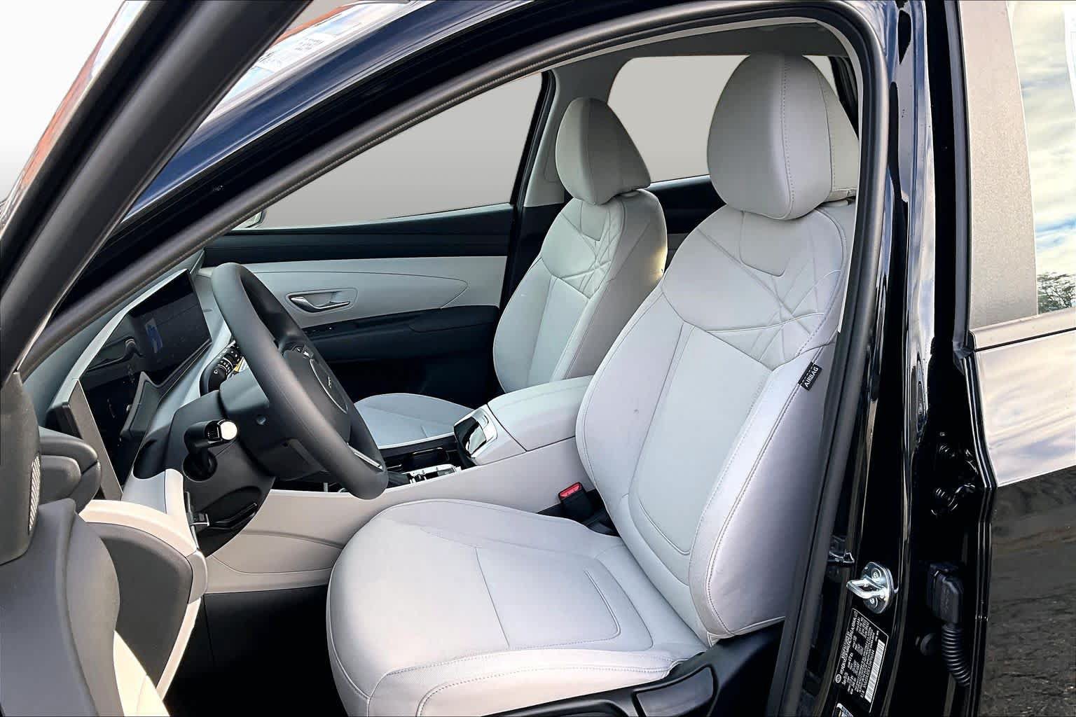 New 2026 Hyundai Tucson SE FWD image 15