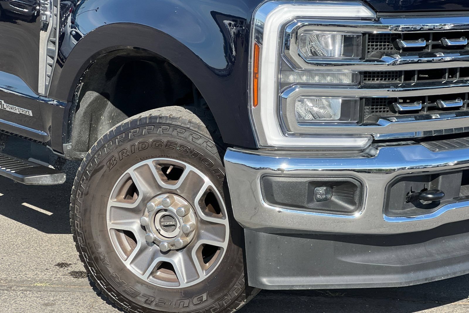 Used 2025 Ford F350 Lariat w/ Camper Package AWD/4WD image 31